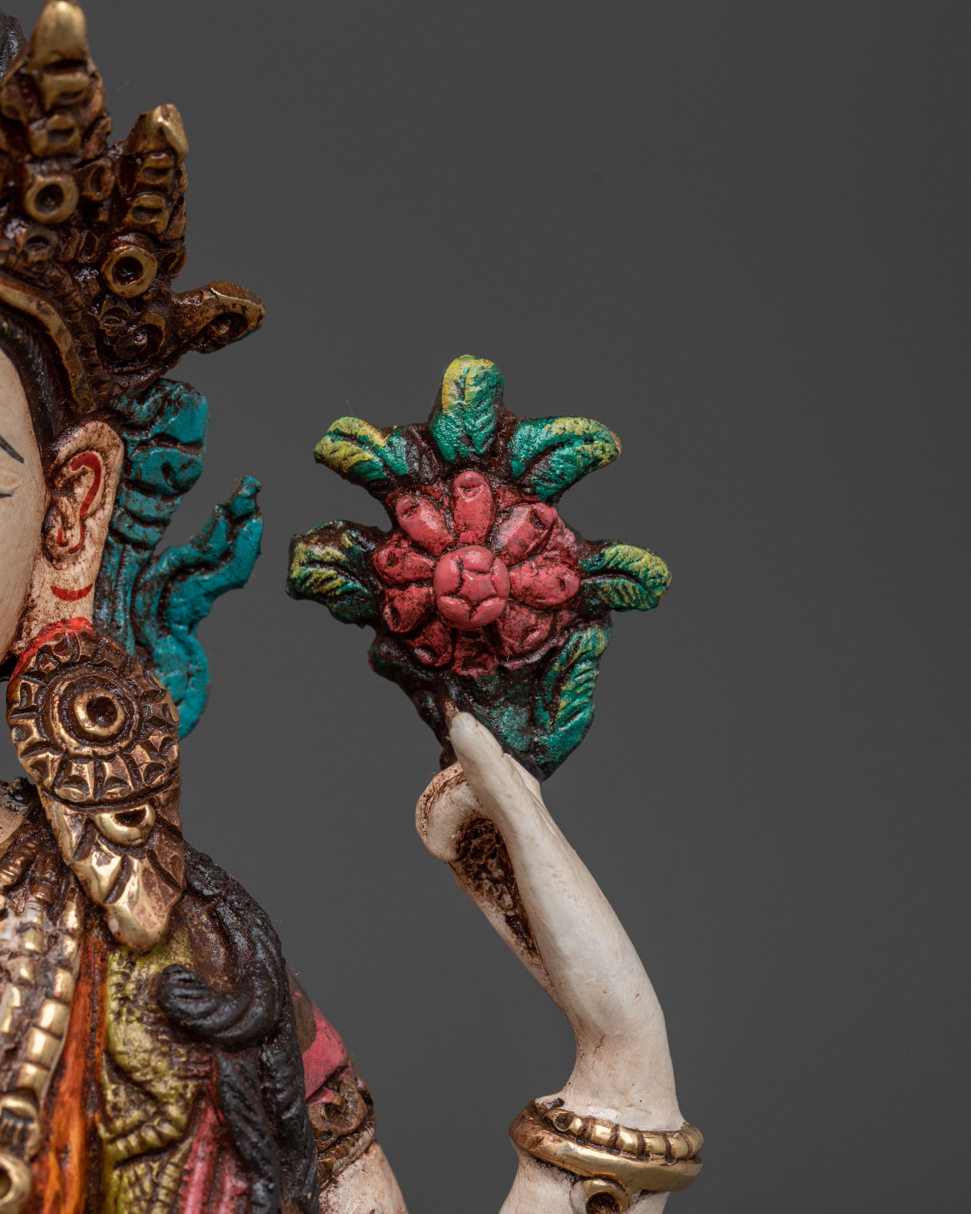 Serene Spiritual Figurine of Chenrezig | Bodhisattva of Compassion