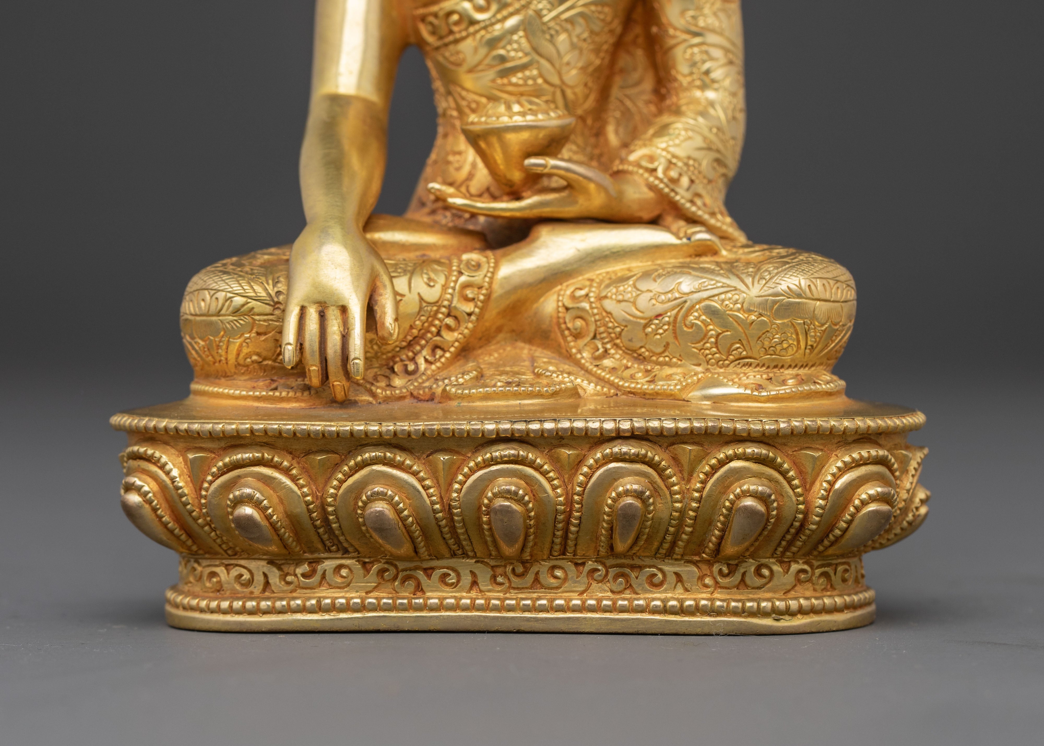 Shakyamuni Buddha Statue | Meditation Decor