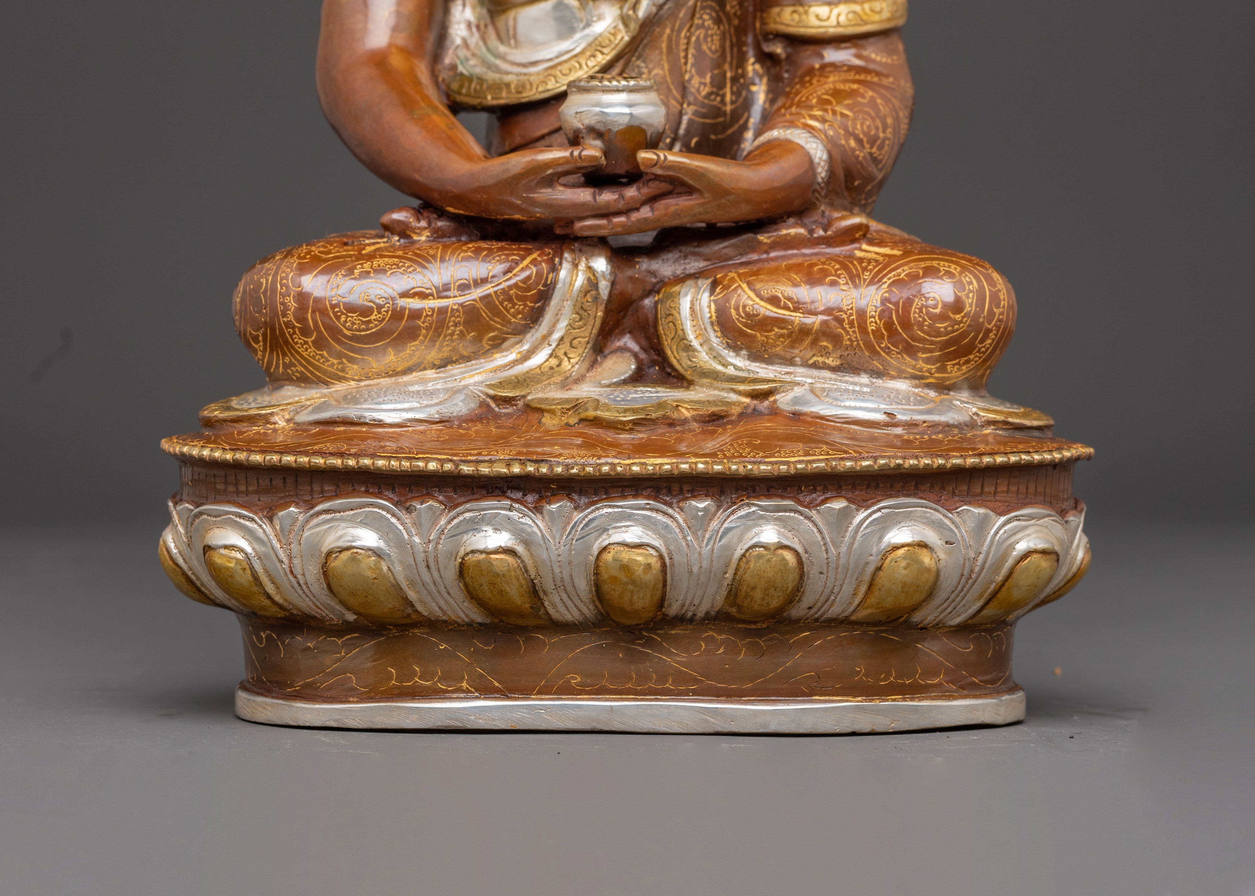 Serene Statue of Buddha Amitabha | Ruler of the Pure Land