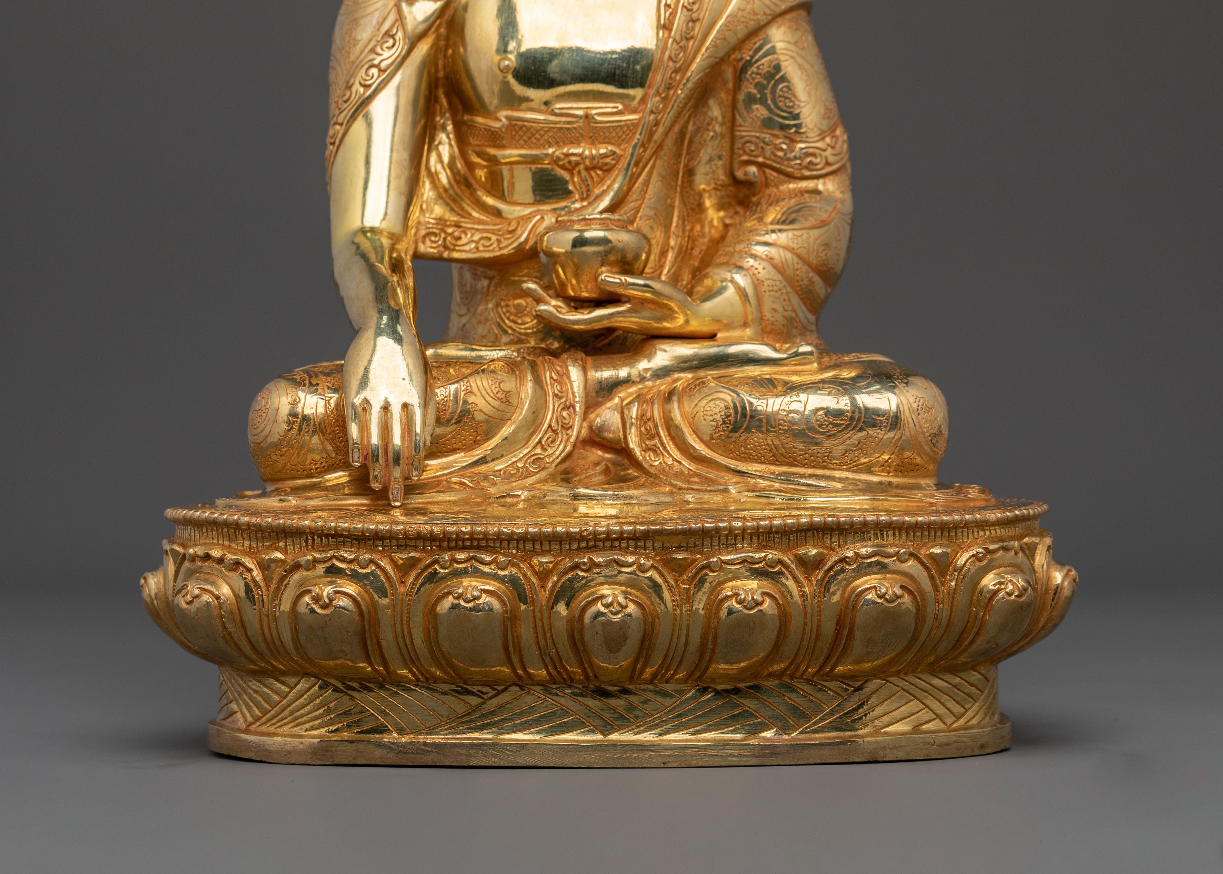 Shakyamuni Buddha Sculpture | Awakened Master