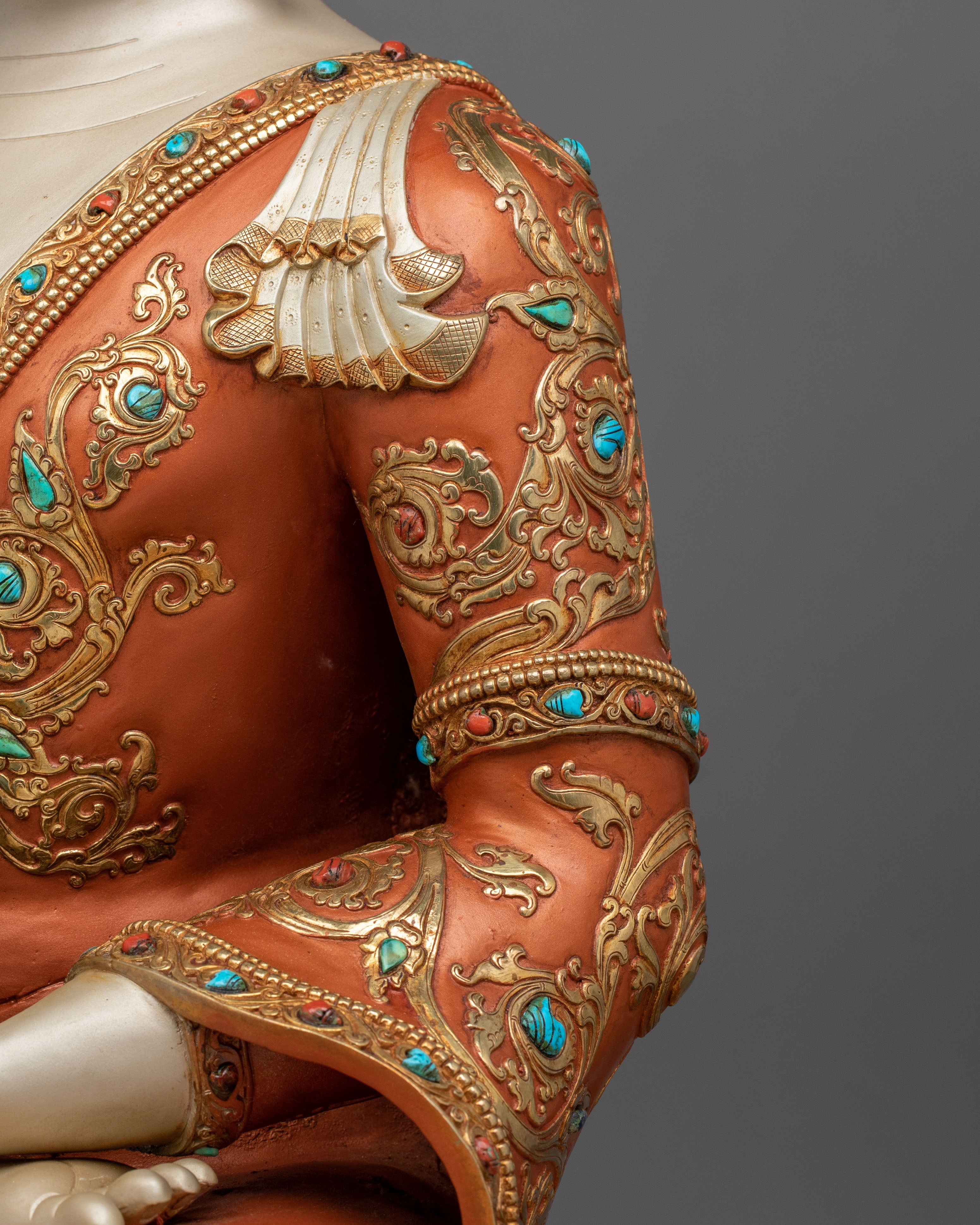 Shakyamuni Buddha Statue: Founder of Dharma