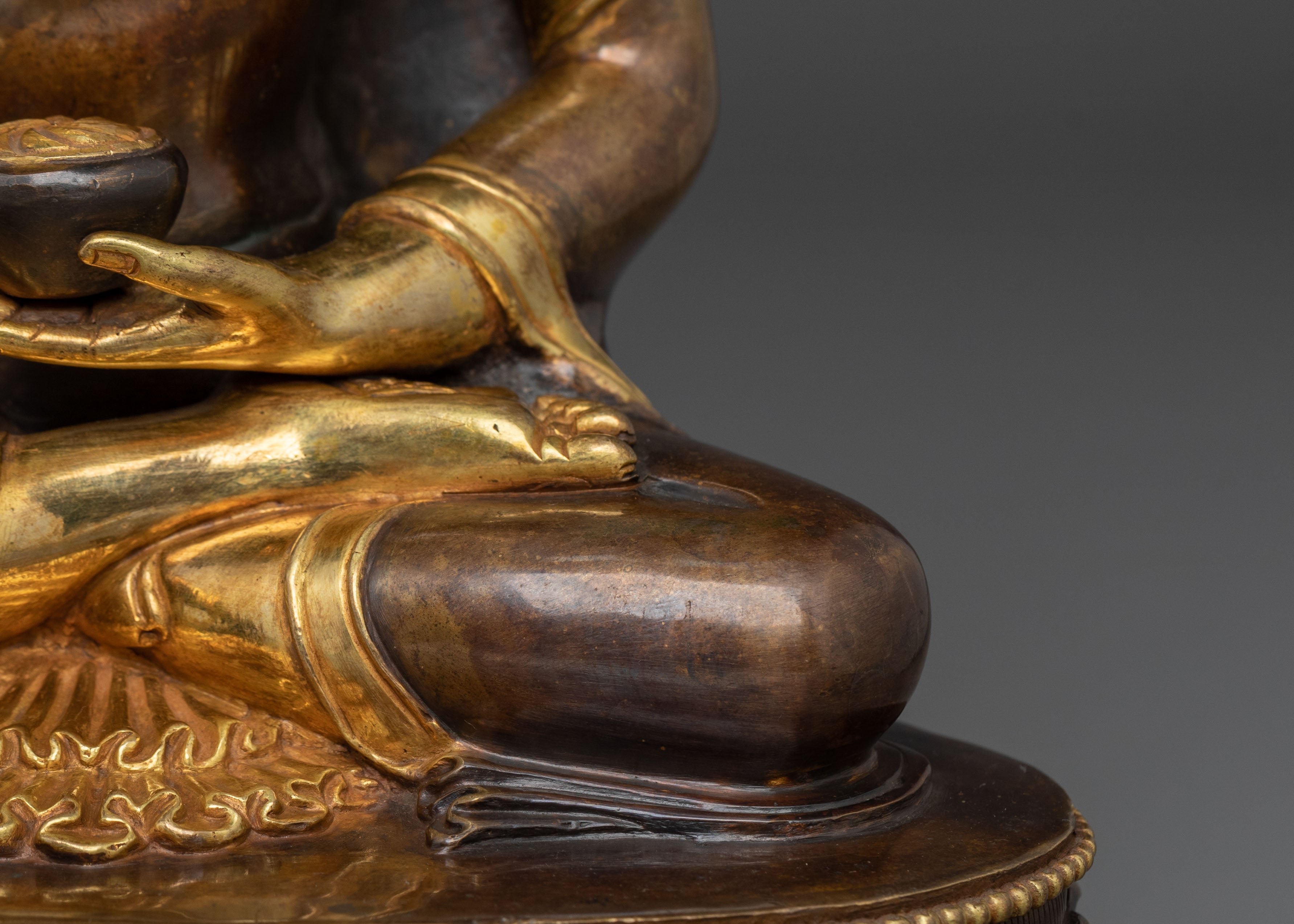 Historical Buddha Shakyamuni Sacred Statue | Altar Decor