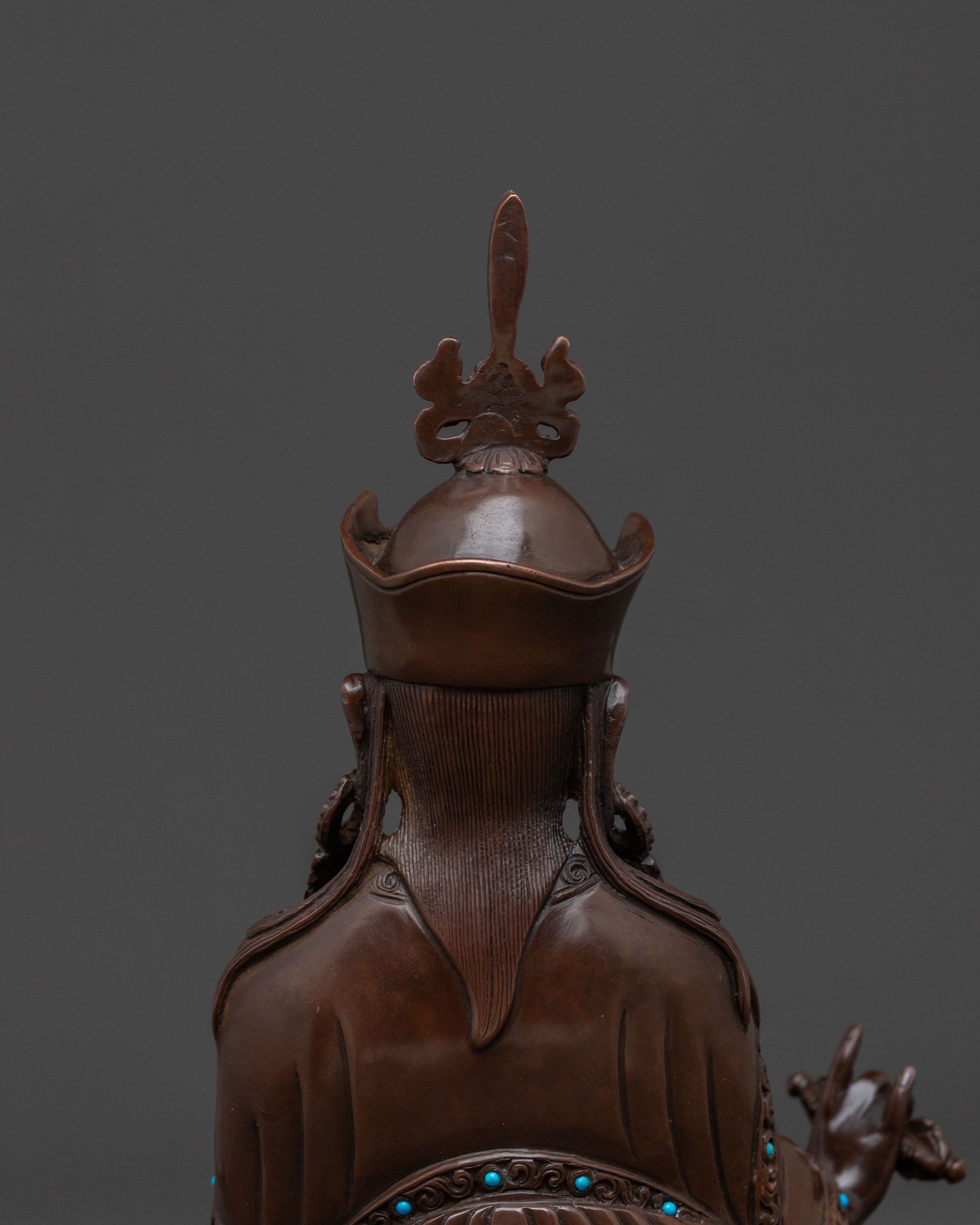 Divine Guru Rinpoche Statue for Enlightenment