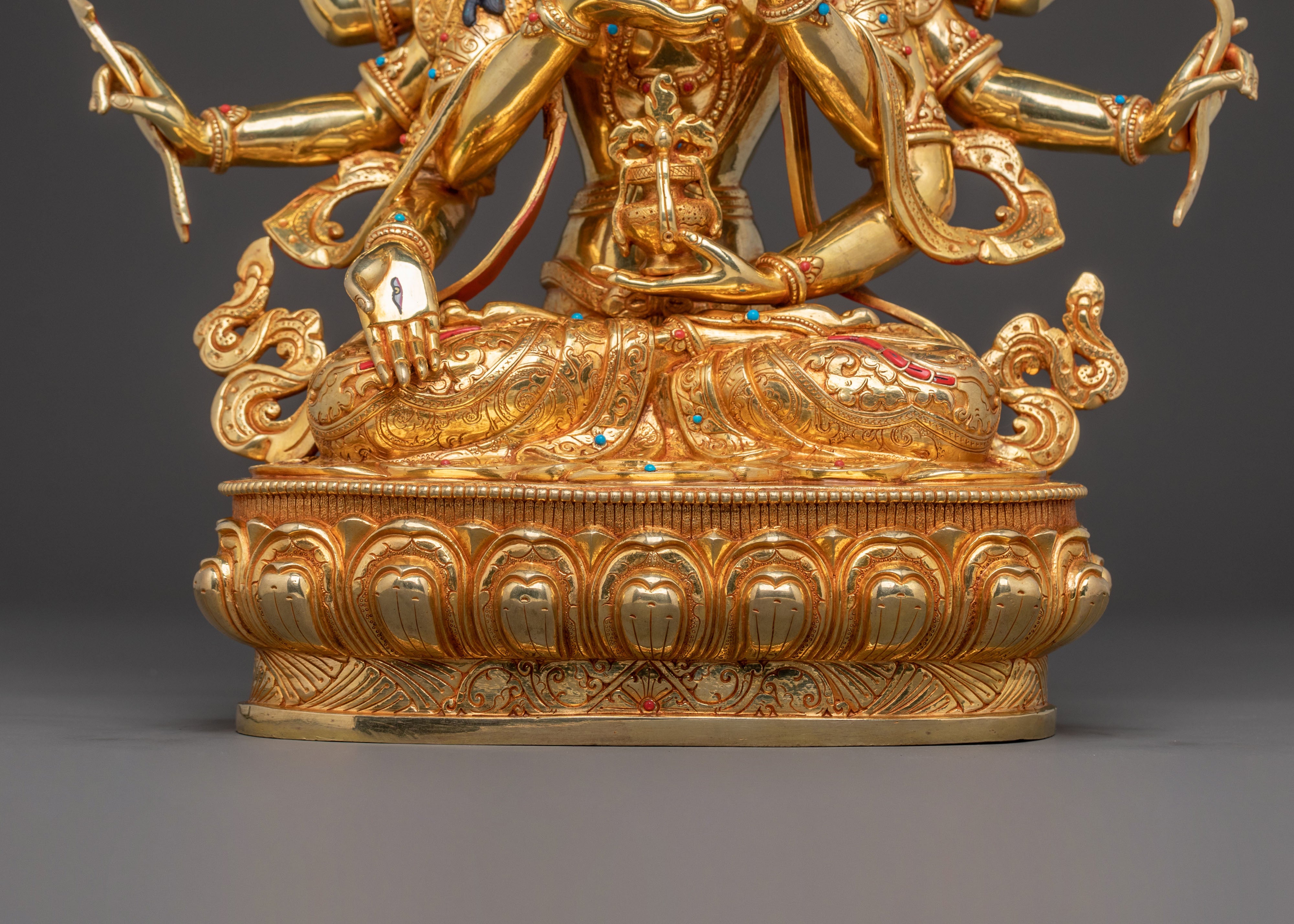 Sacred Nagyalma Golden Statue | Embodying of Purity