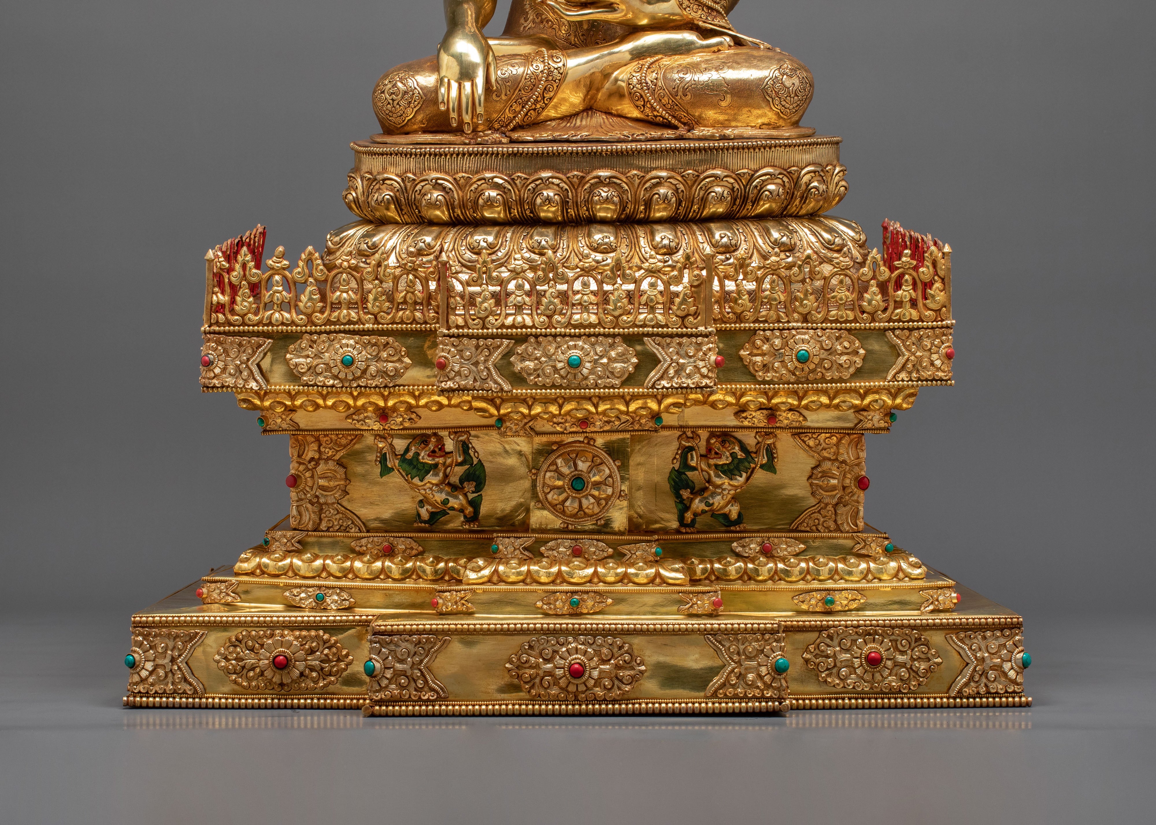 Crown Shakyamuni Buddha Golden Figurine on Throne