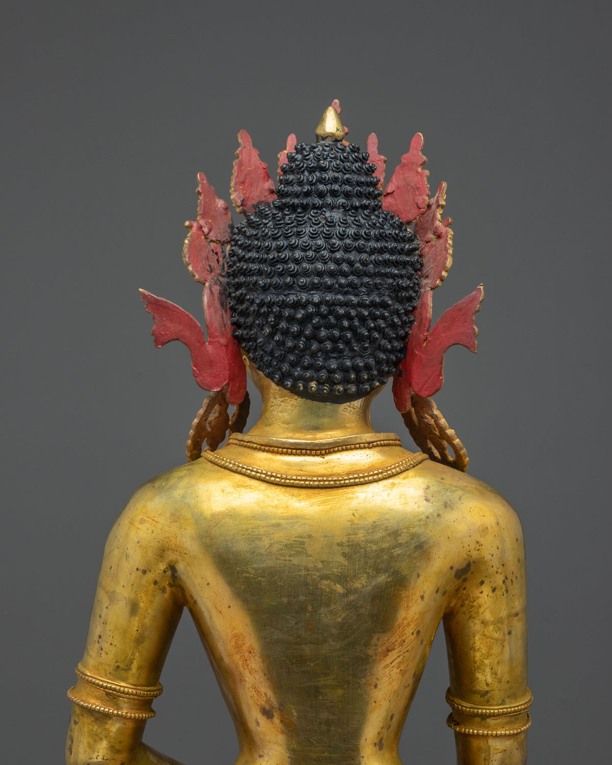 Mitrugpa Golden Figurine | Embodiment of Steadfastness