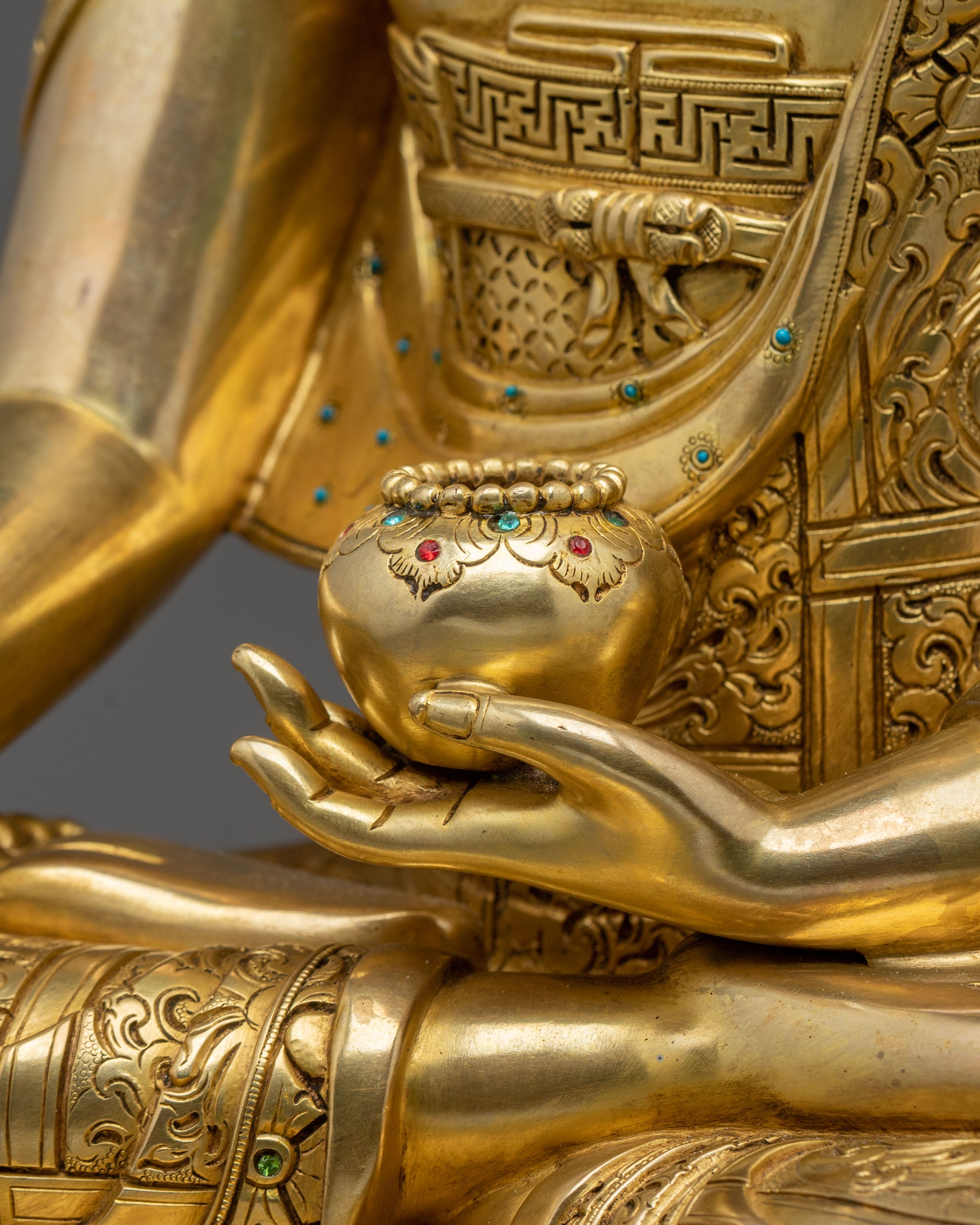 Shakyamuni Buddha 24K Fire Gold Gilded Statue: Meditation Decor