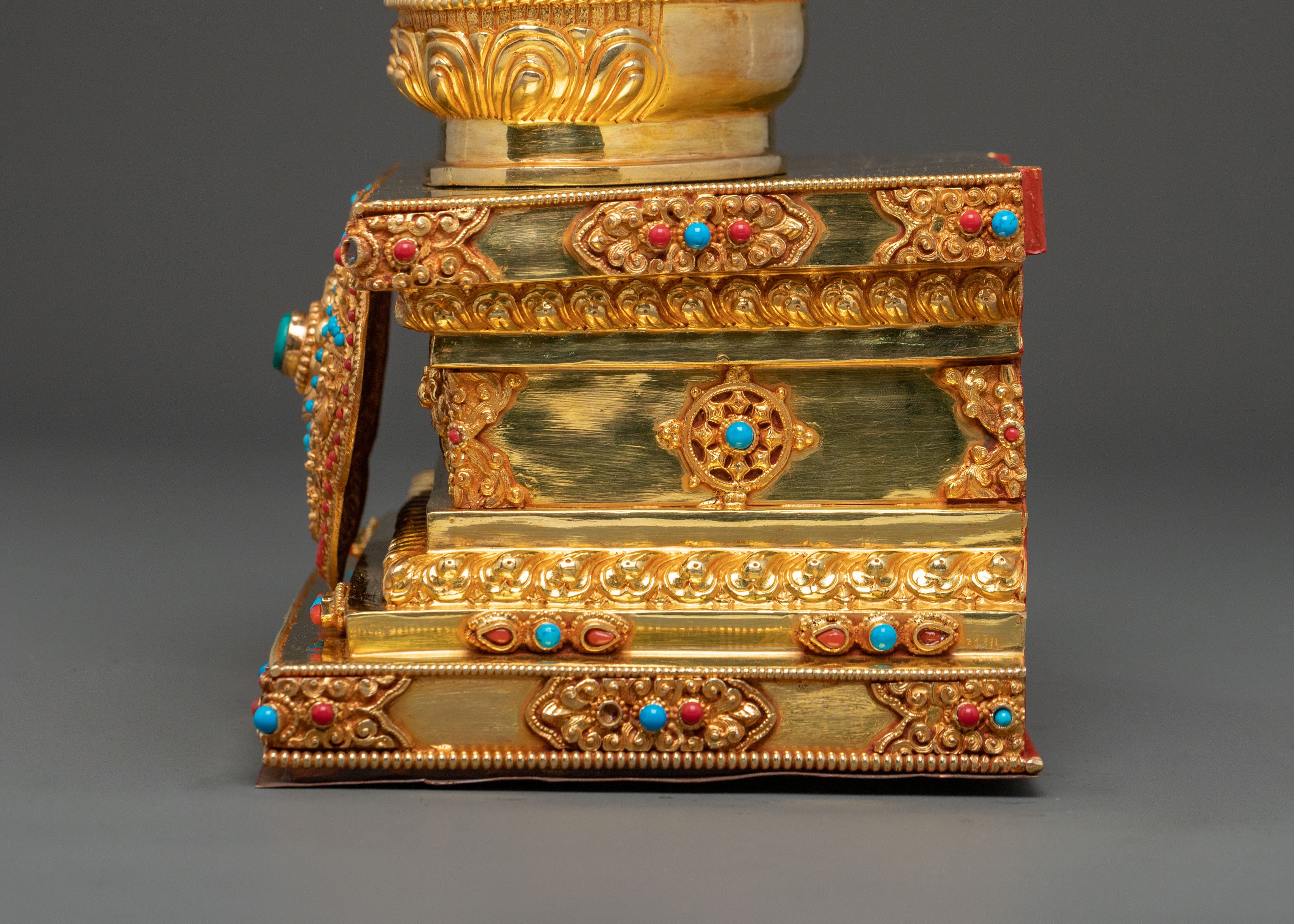 Shakyamuni Buddha Sacred Statue with Throne | Spiritual Altar