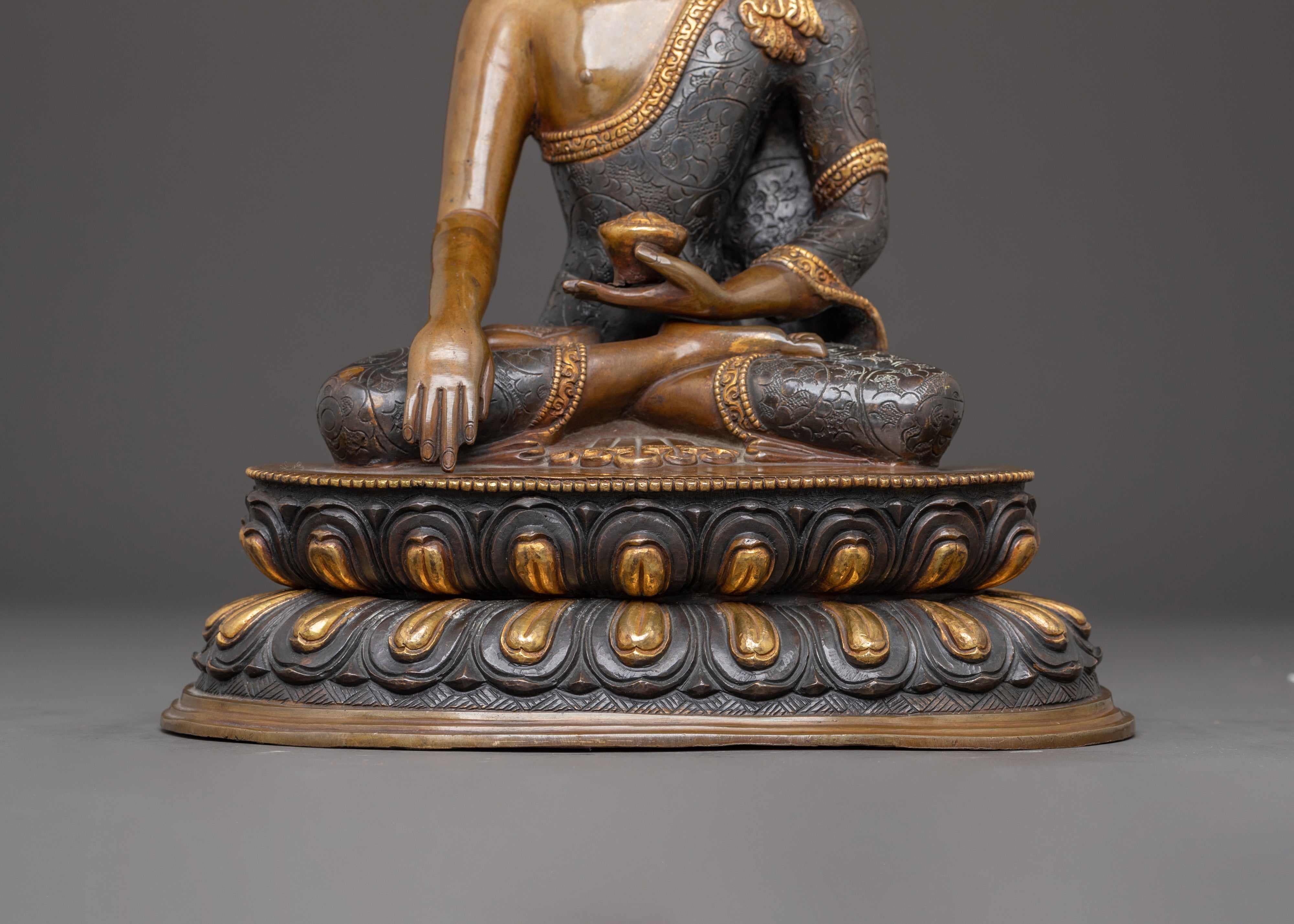 Himalayan Buddha Shakyamuni Copper Statue | Buddhist Decor Artwork