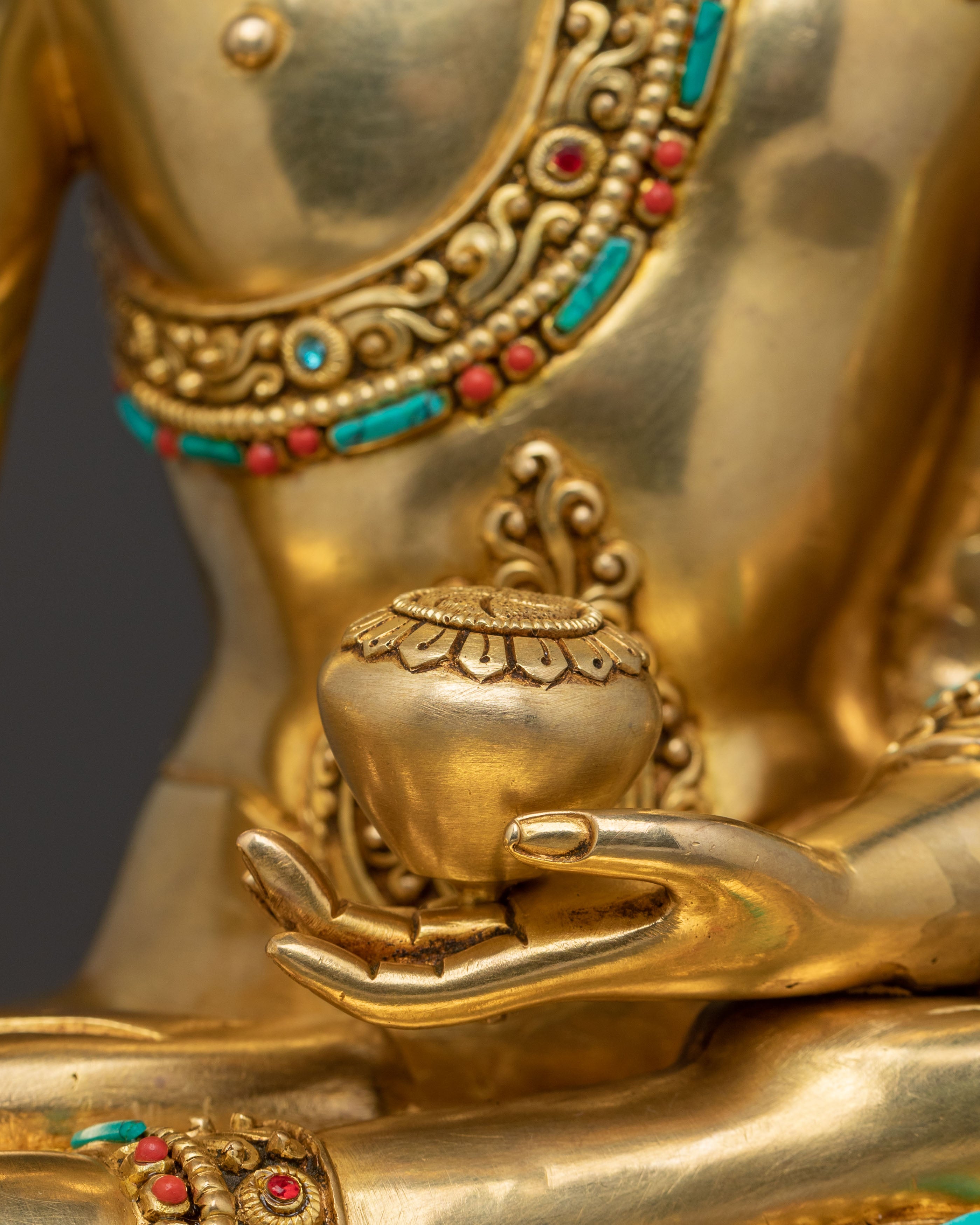 Shakyamuni Buddha Statue | Light of Wisdom