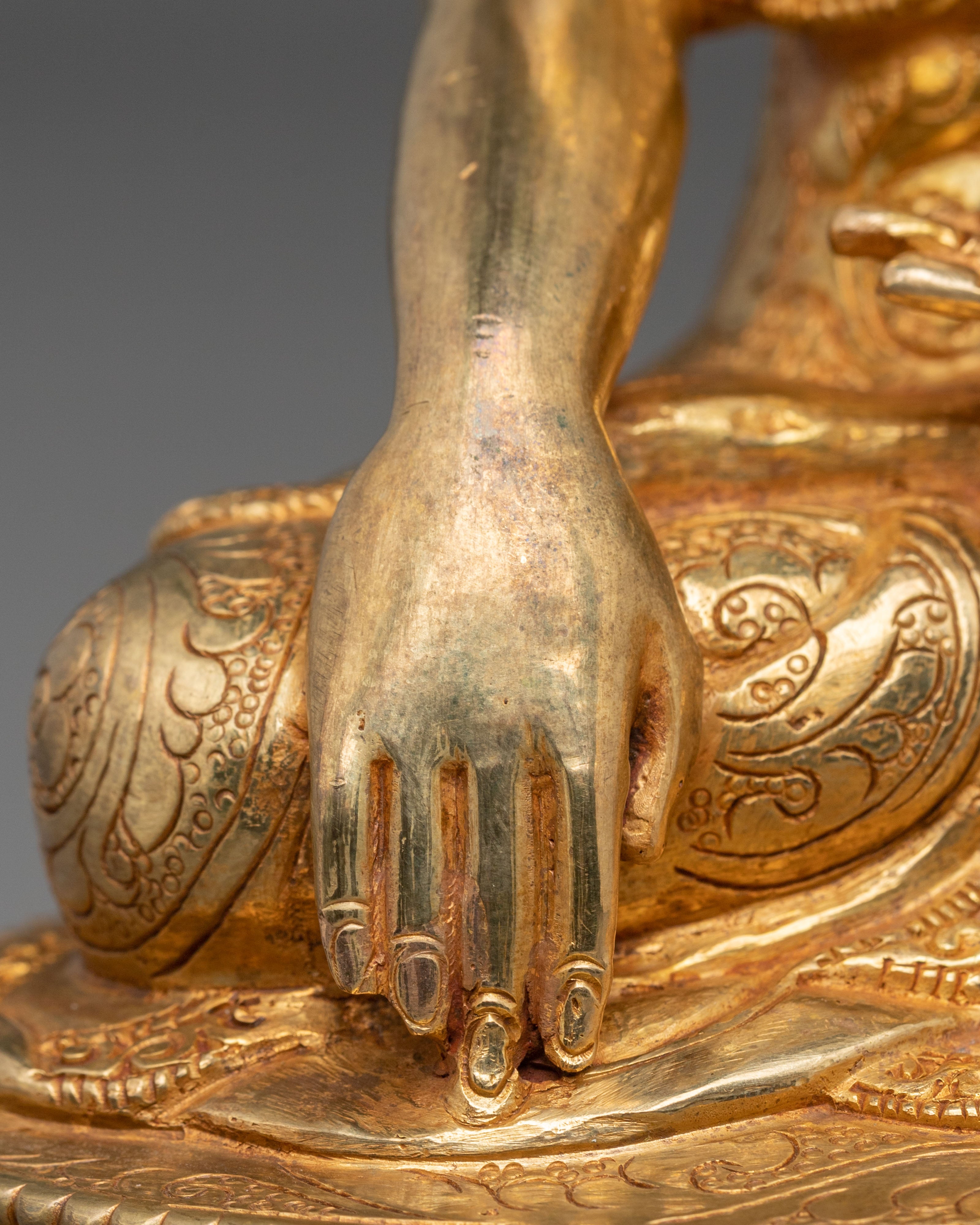 Shakyamuni Buddha Statue | 24k Gold Coated Figurine