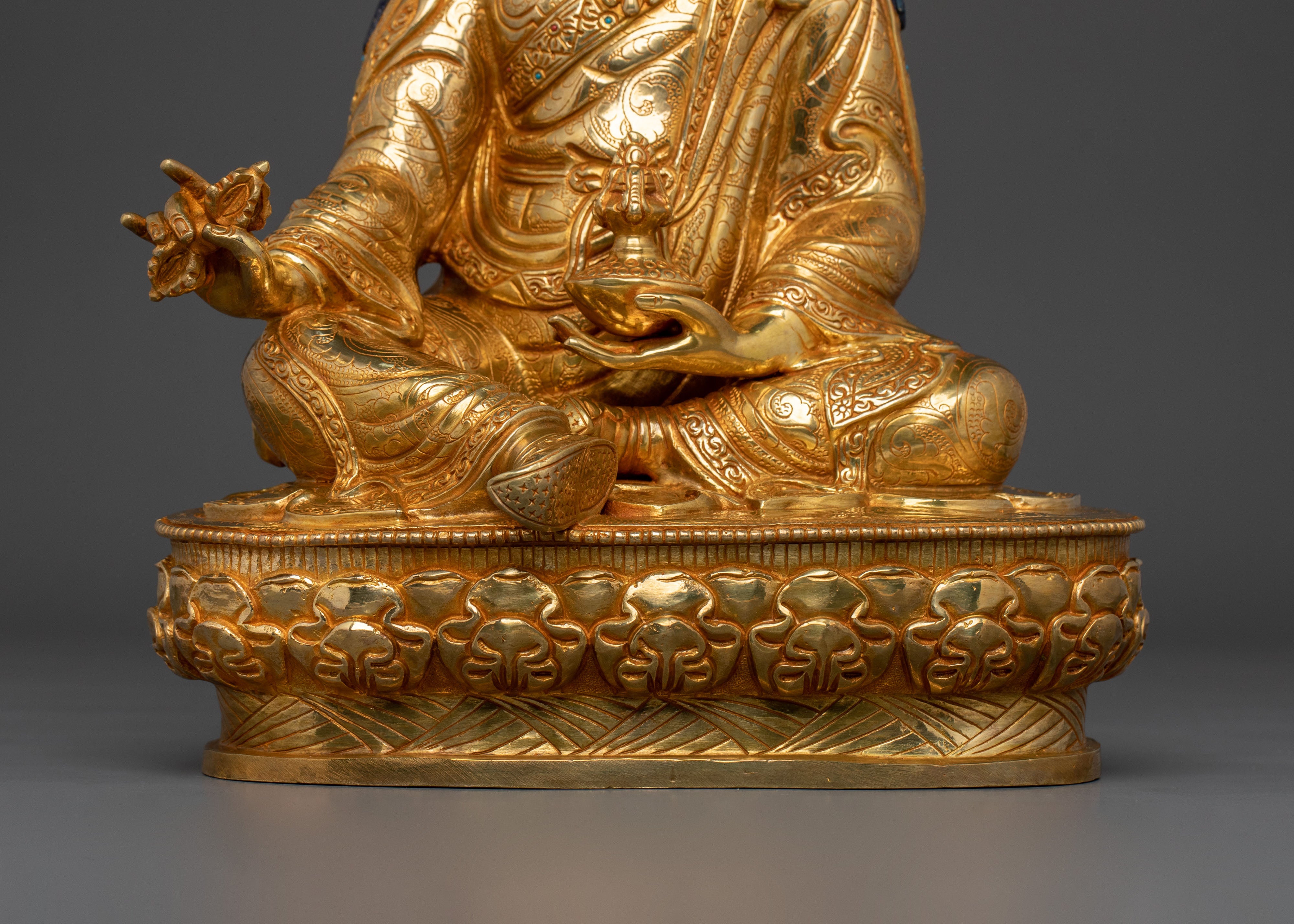 Spiritual Teacher Guru Rinpoche Sculpture | Founder of Tibetan Buddhism
