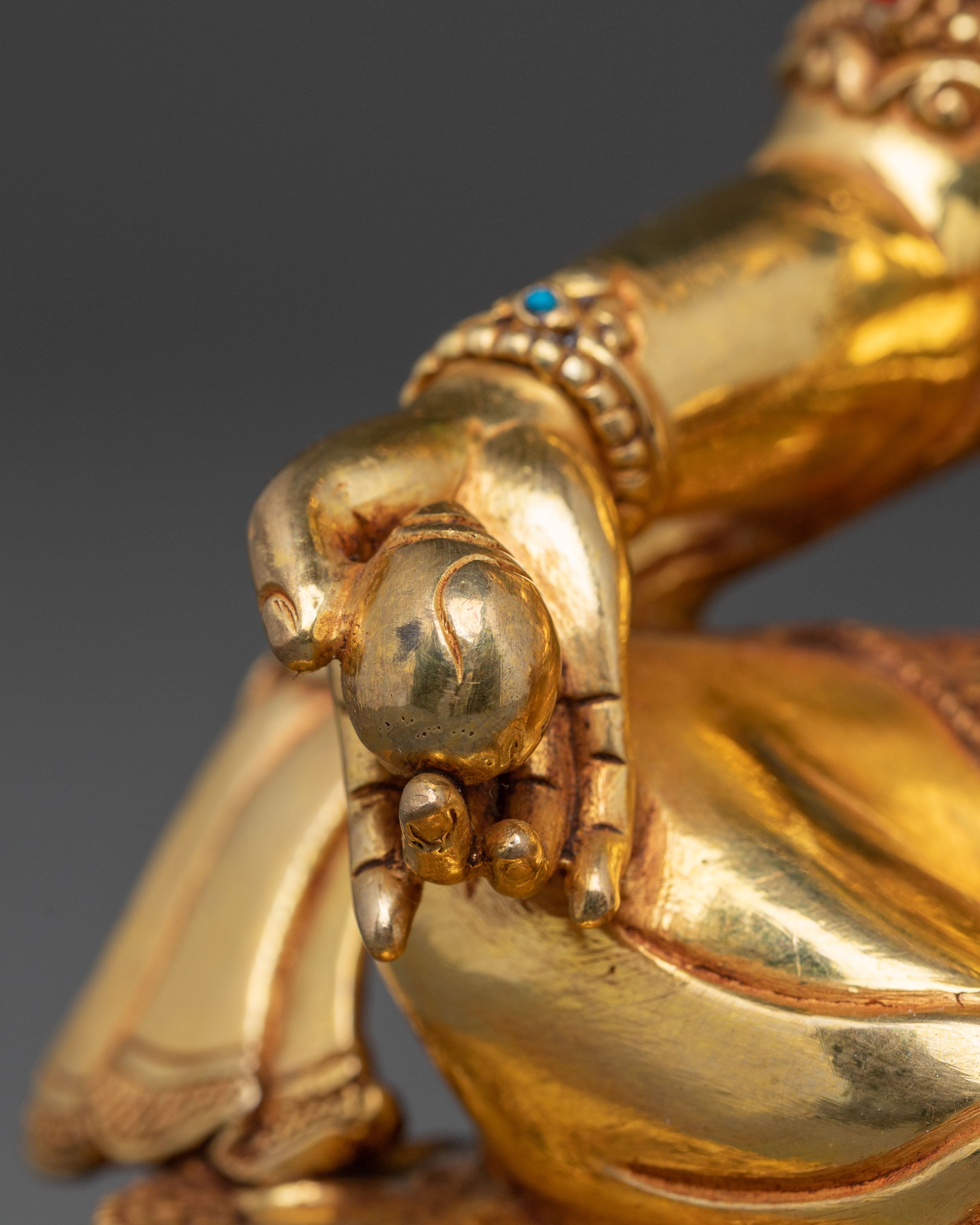 Dzambhala Statue: The Wealth Deity | Symbol of Prosperity