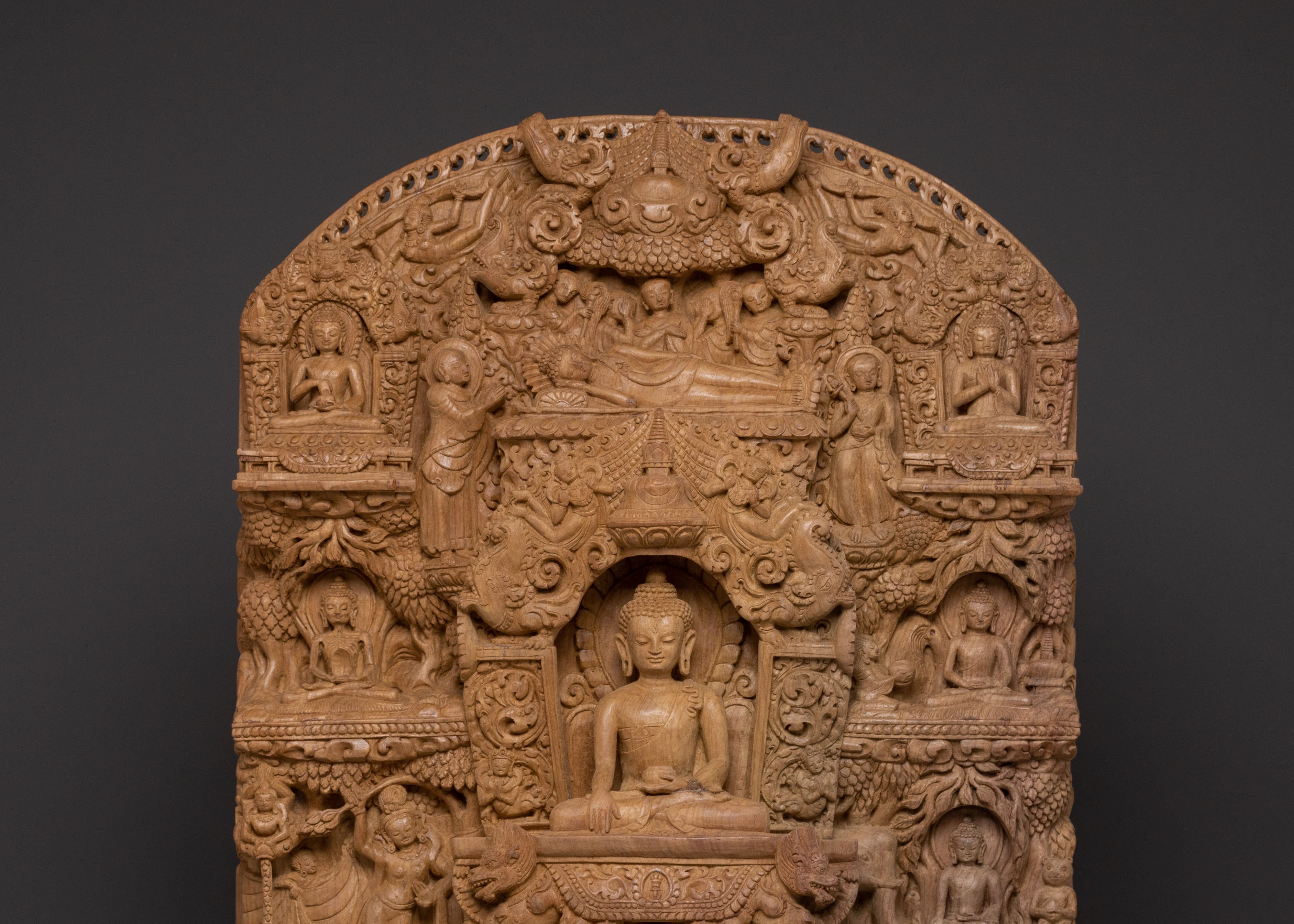 Shakyamuni Buddha Spiritual Statue | Wooden Body