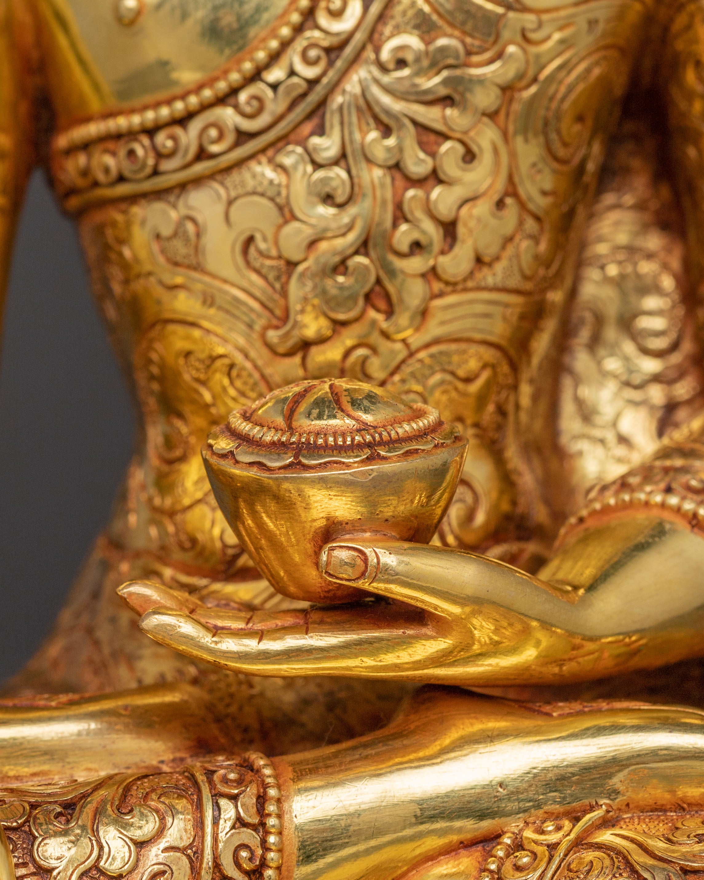 Shakyamuni Buddha Statue for Serenity Meditating - Exquisite 24K Gold Gilded