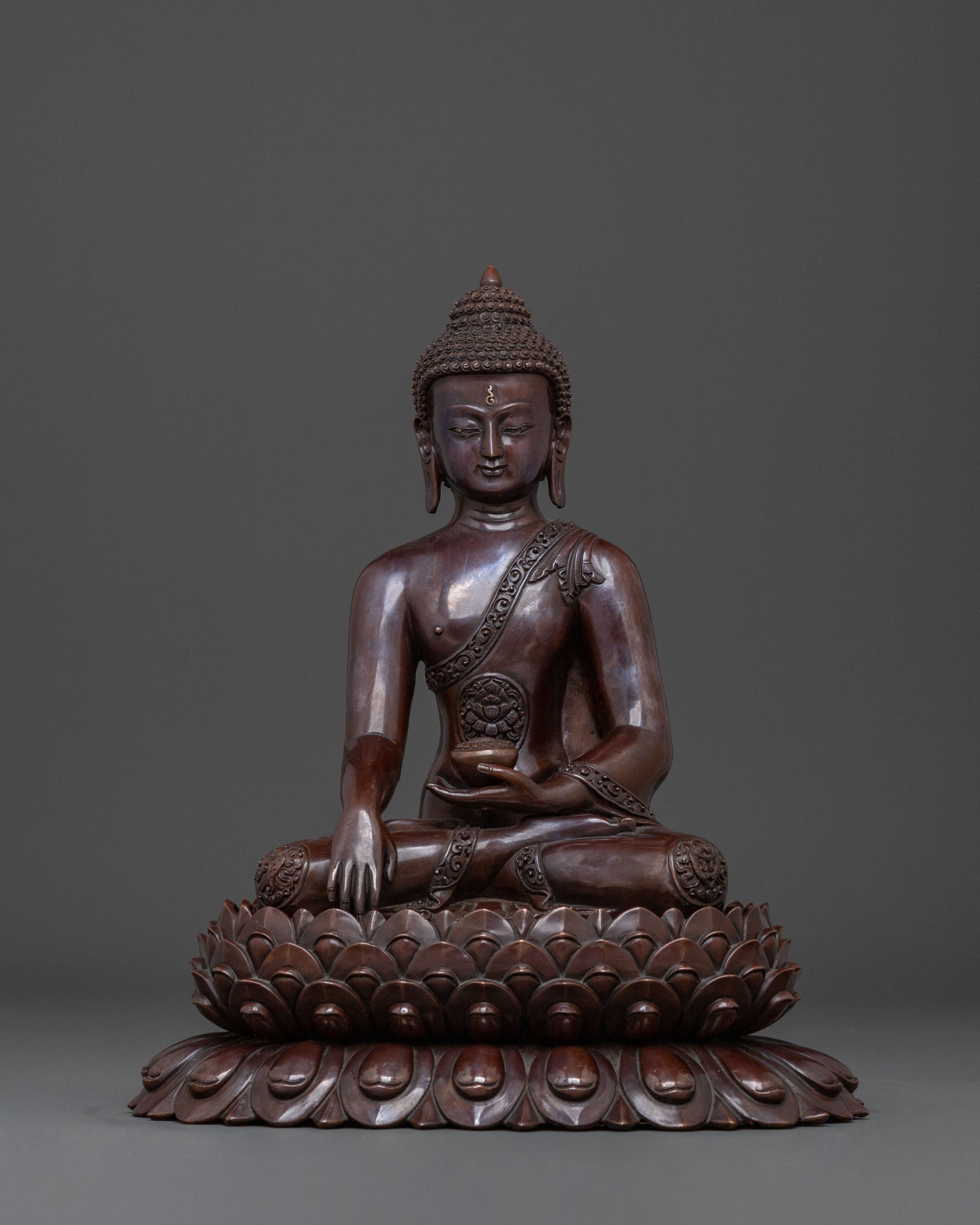 Shakyamuni Buddha Statue Seated on Lotus | Altar Decor