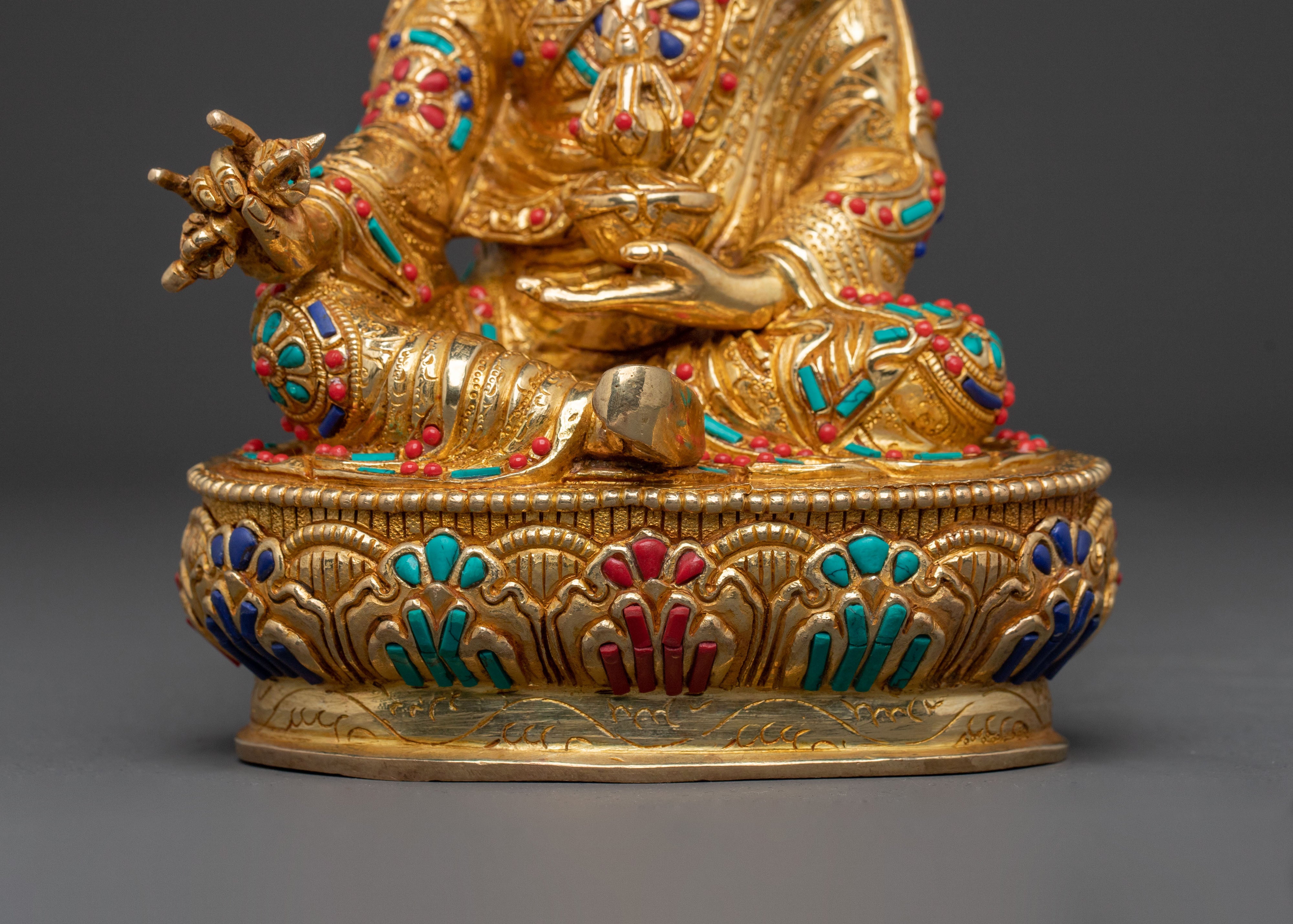 Guru Rinpoche Copper Sculpture | Symbol of Wisdom & Protection