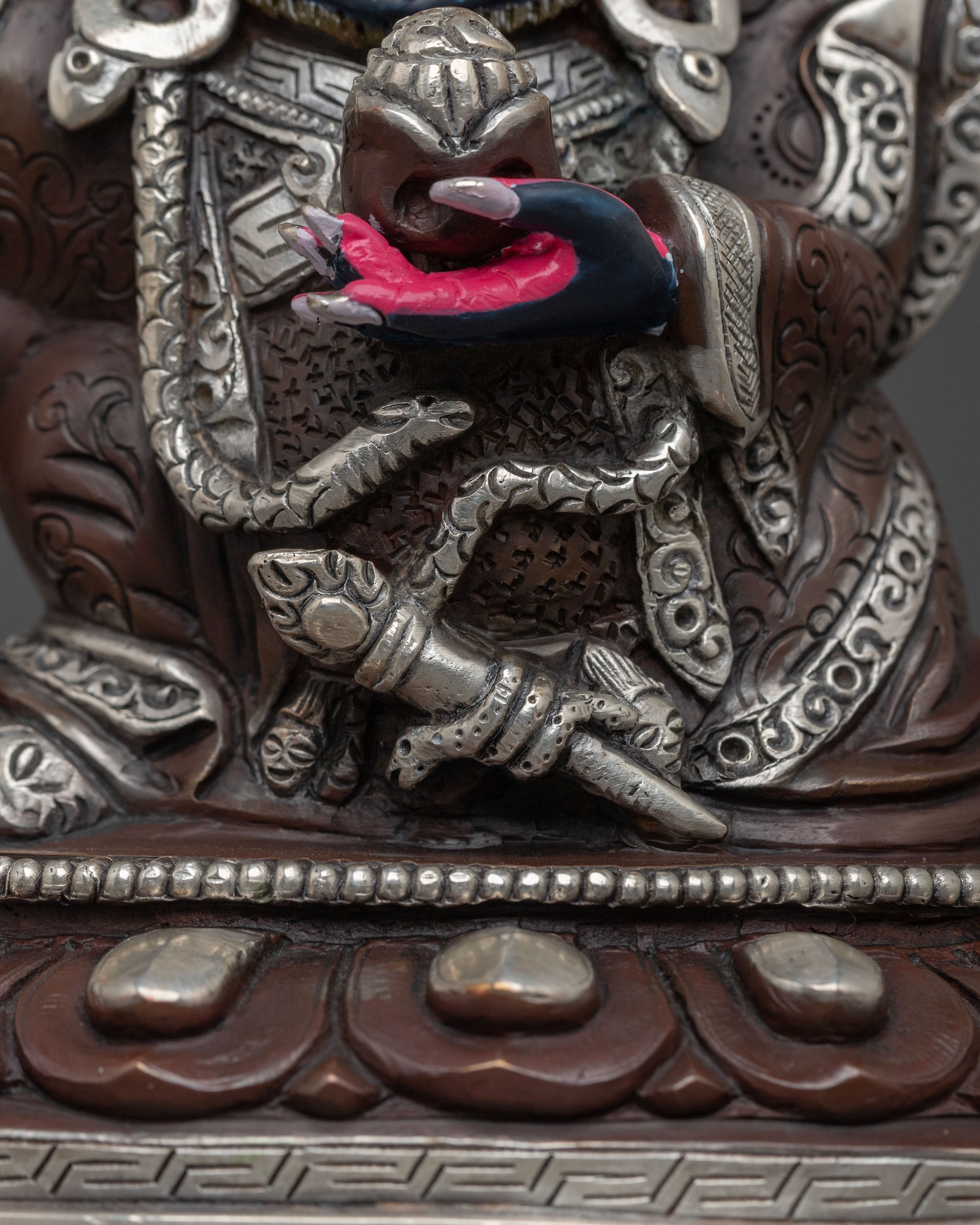 Handmade Mahakala Bernakchen Sculpture