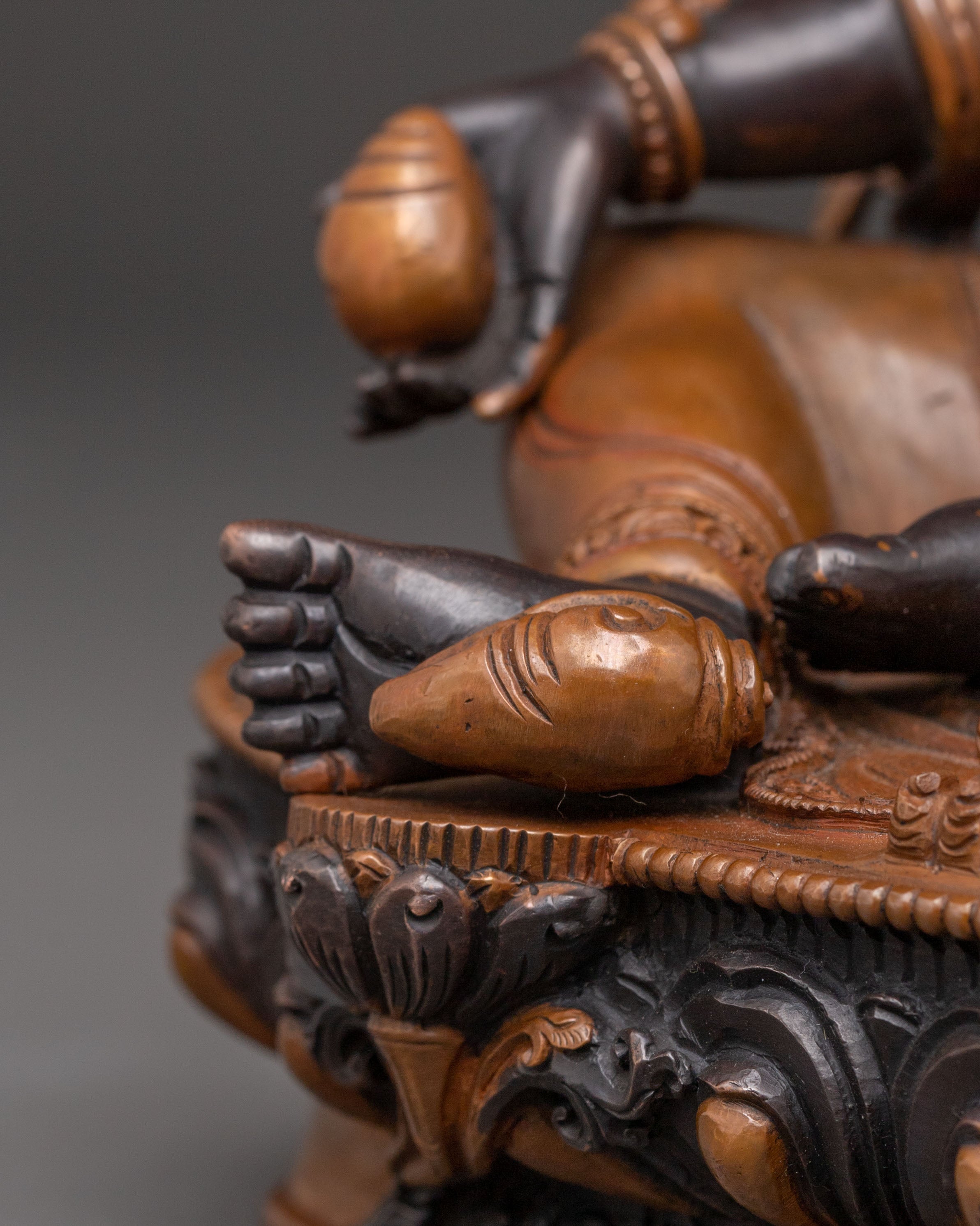 Dzambhala Statue of Wealth and Power | Traditional Buddhist Wealth Deity