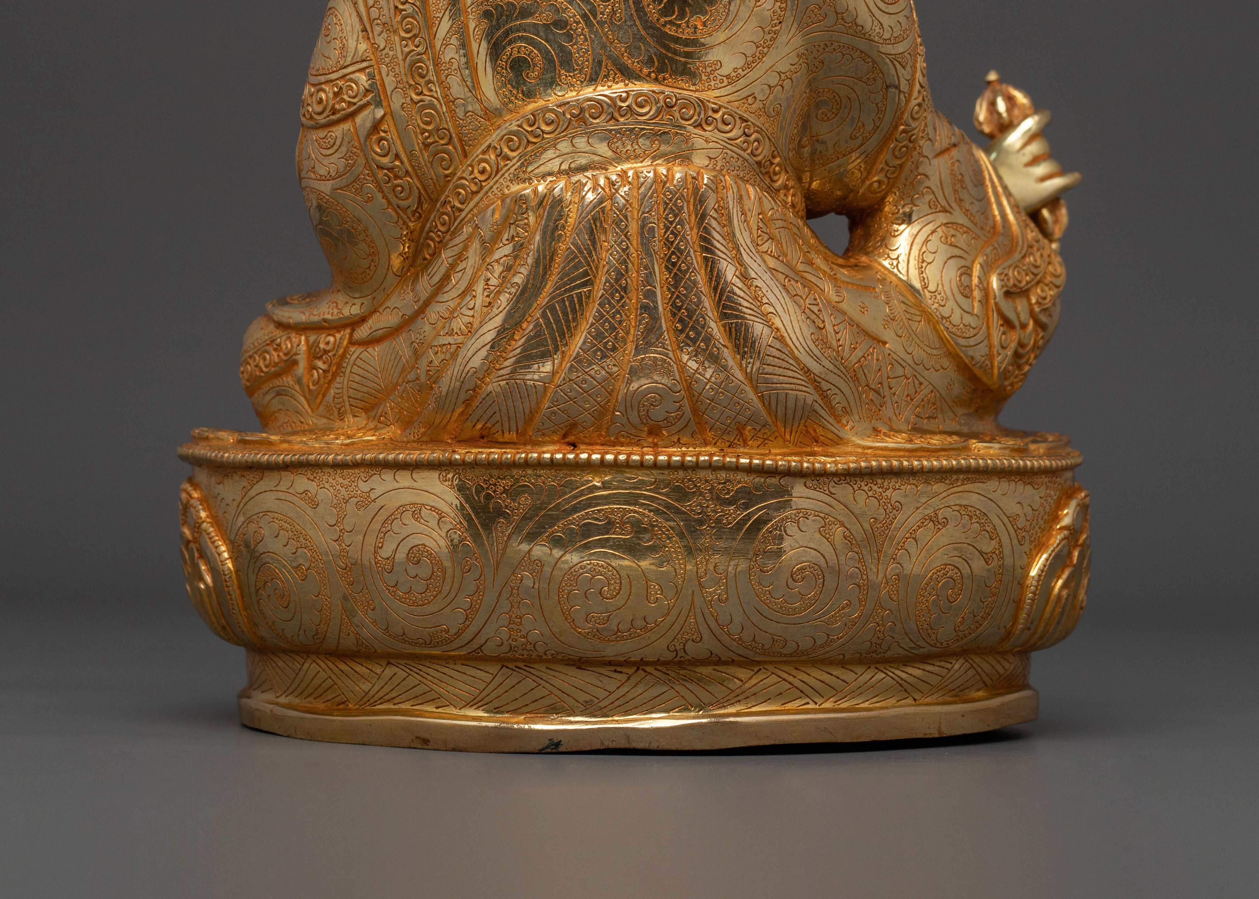 Himalayan Guru Rinpoche Figurine | Buddhist Teacher