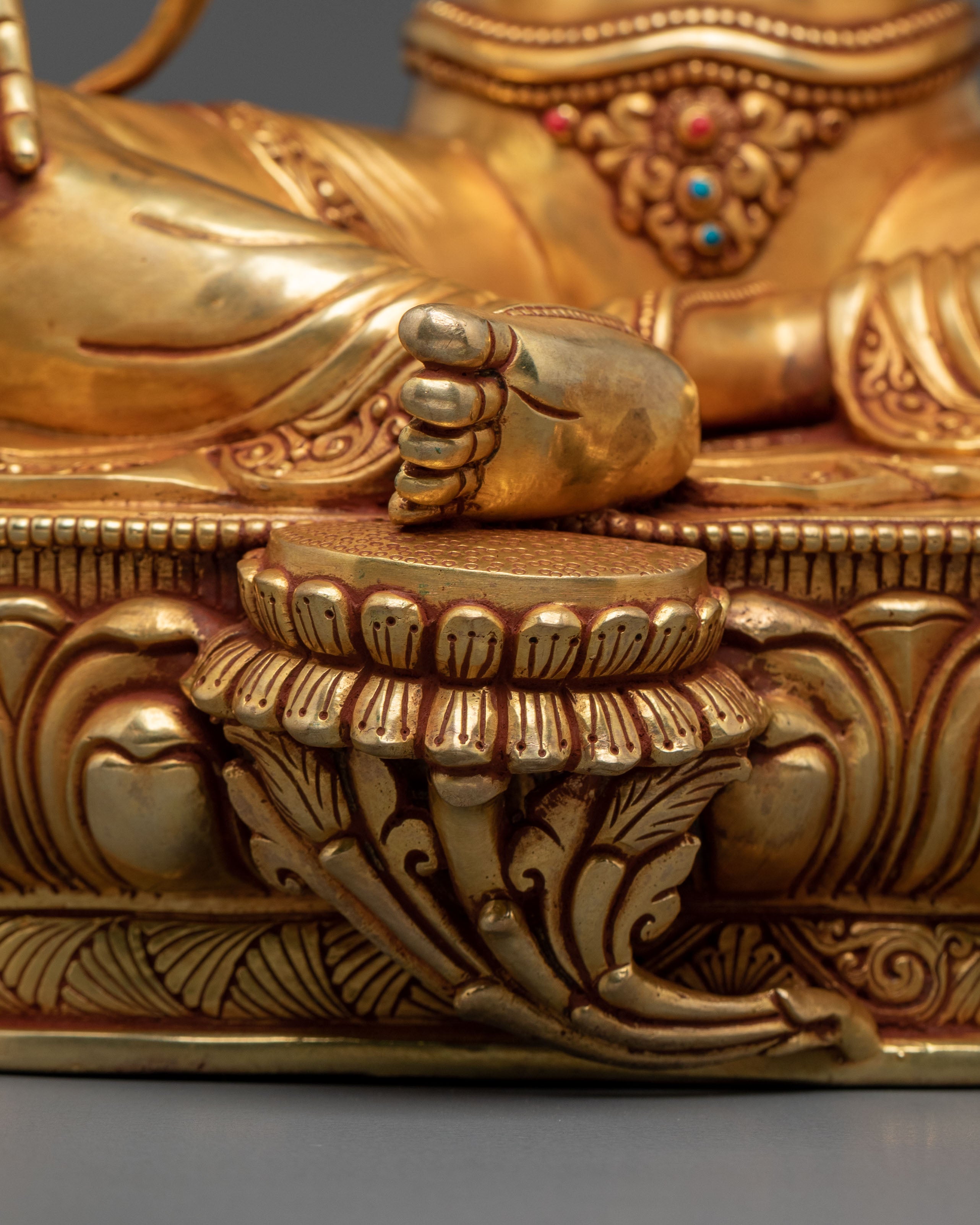 Green Tara Statue: Embodiment of Compassionate Action