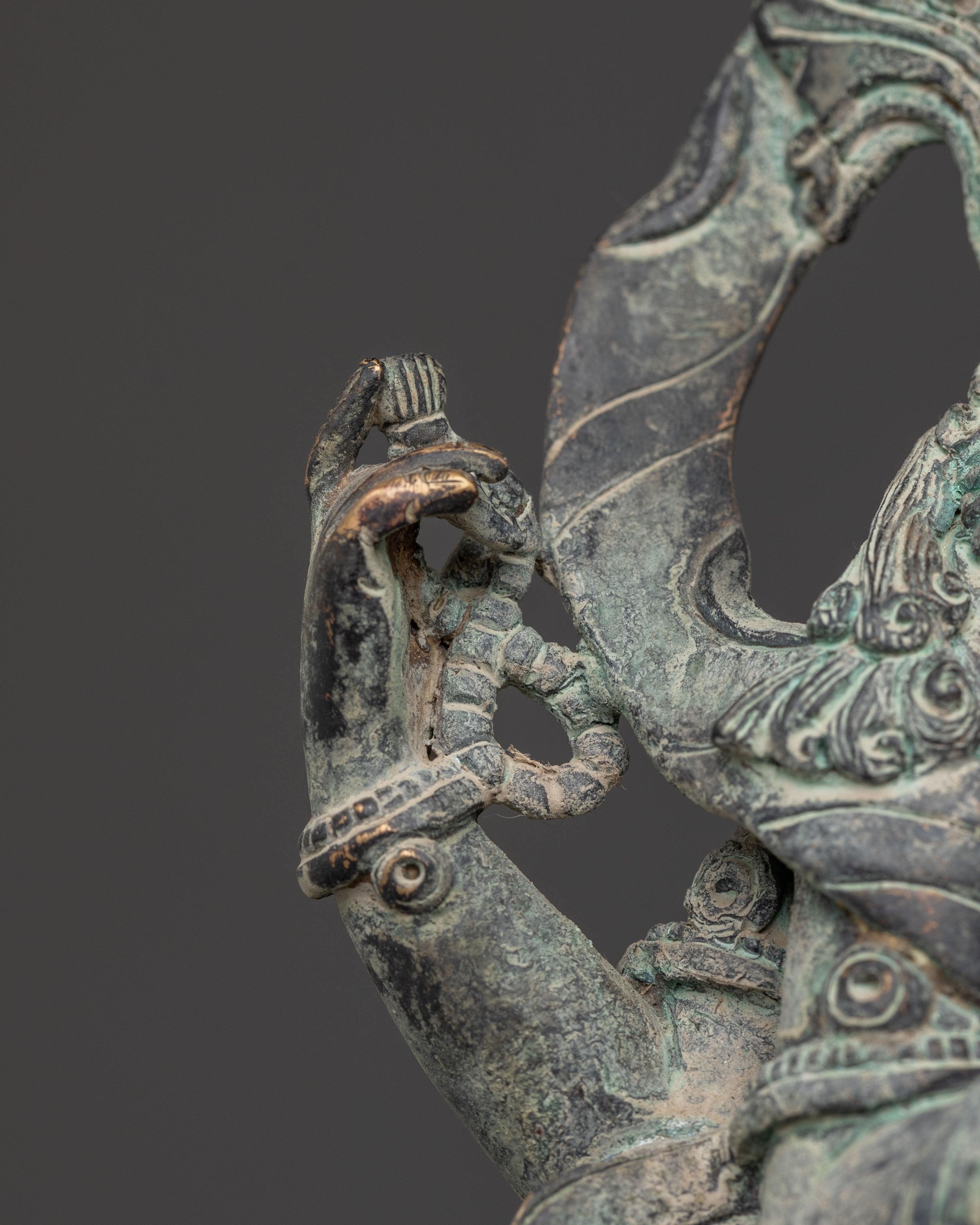 Chenrezig Statue Bodhisattva of Mercy | Antique Finish