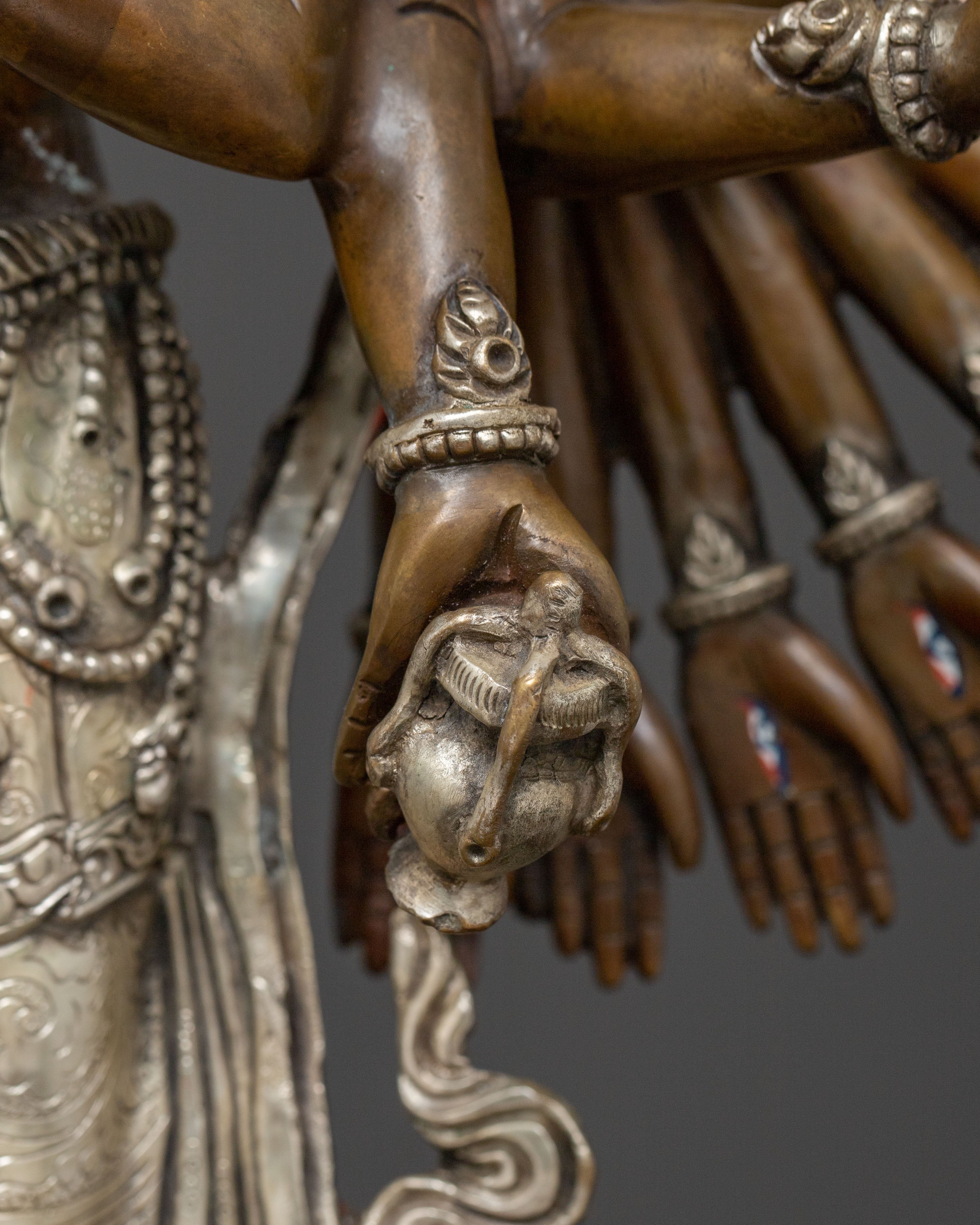 1000 Armed Chenrezig Sculpture | Bodhisattva of Compassion
