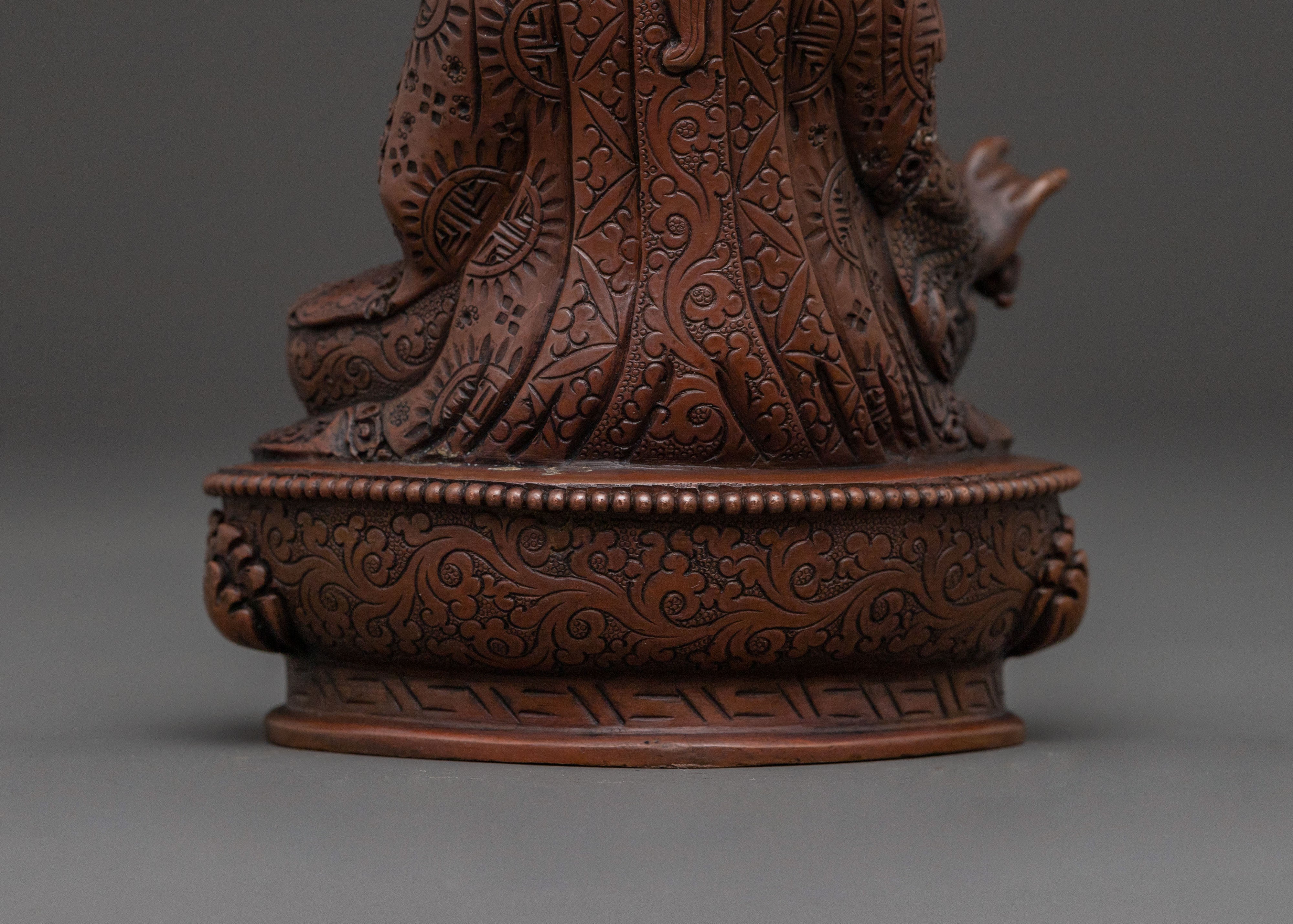 Guru Rinpoche: The Second Buddha Statue