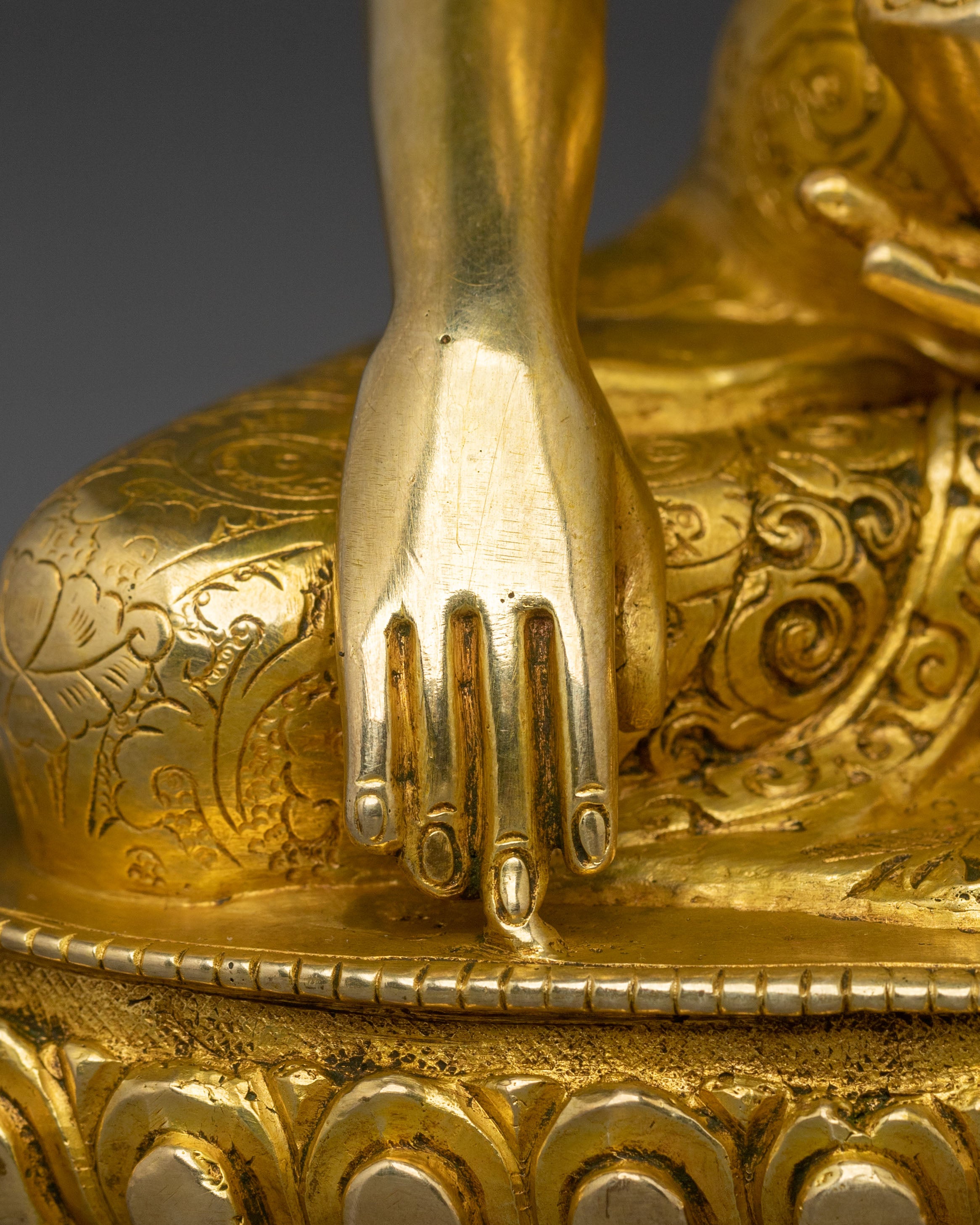 Shakyamuni Buddha Sacred Awakening Statue | Tibetan Buddhist Enlightened Figure