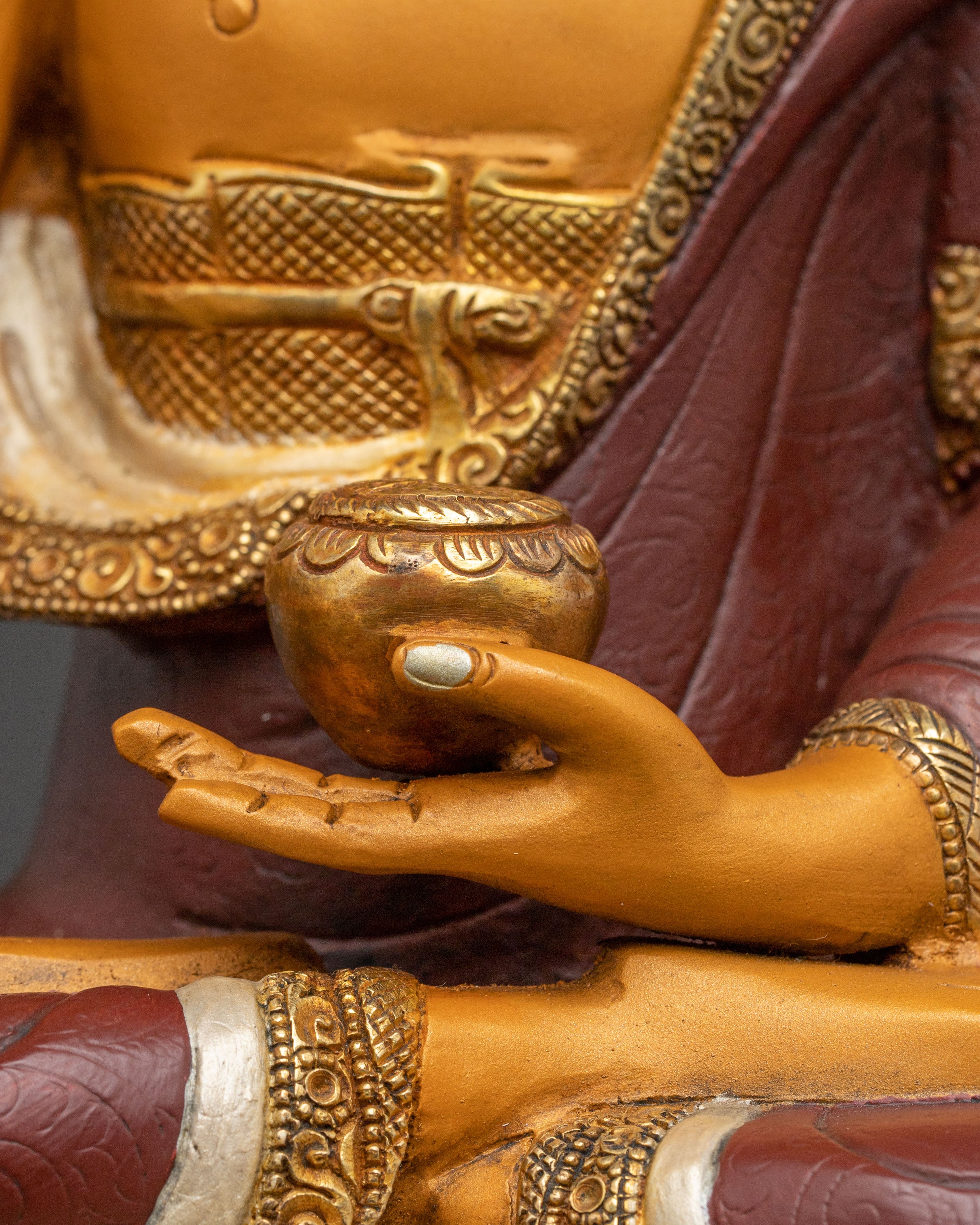 Shakyamuni Buddha Statue Enlightened Teacher