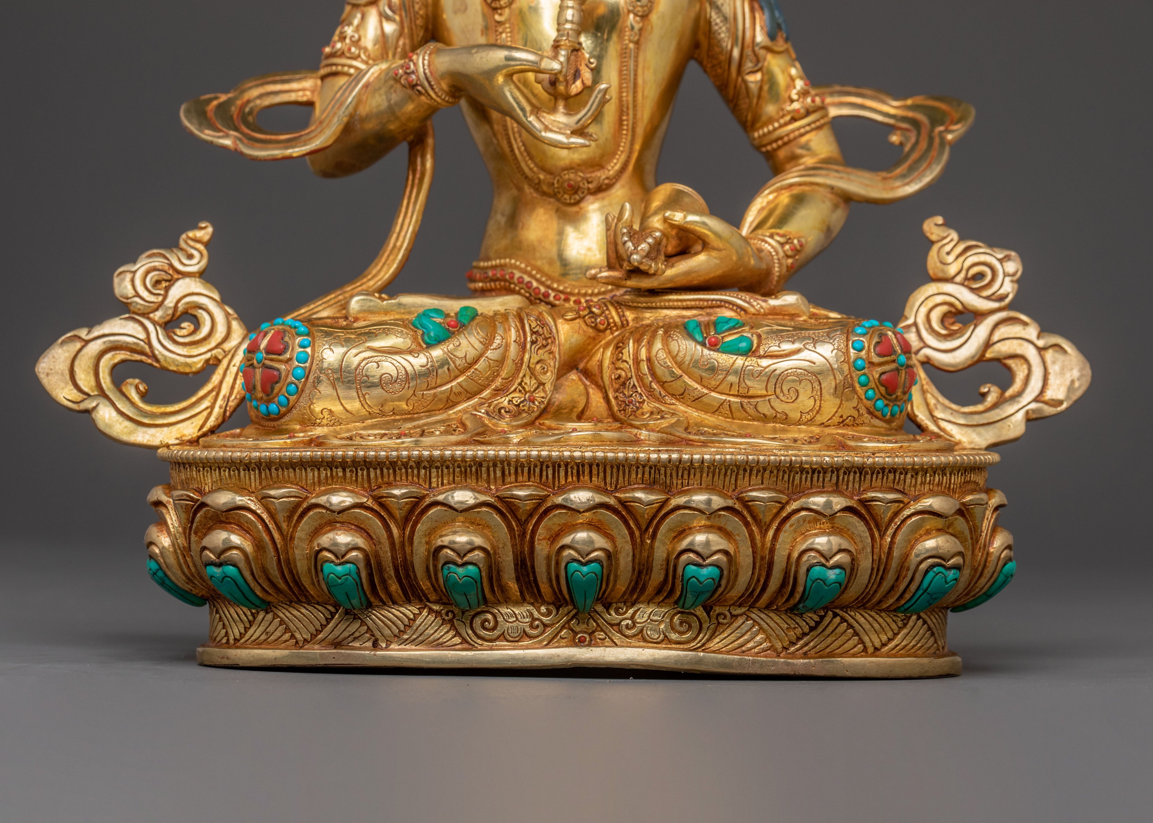 Vajrasattva Statue for Altar Decor – Masterpiece in 24K Gold