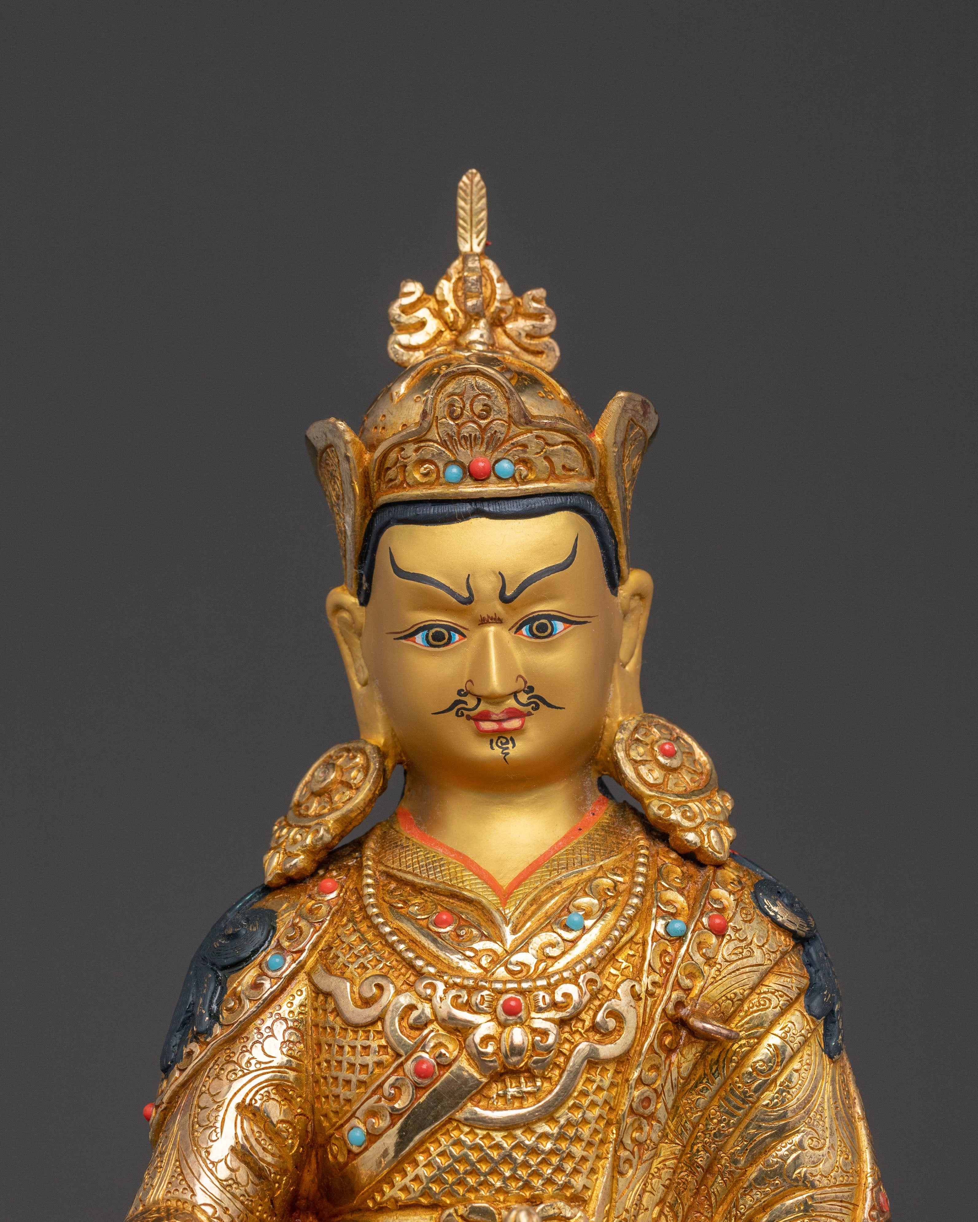 Golden Padmasambhava Decor Statue: Exquisite Gilded Copper