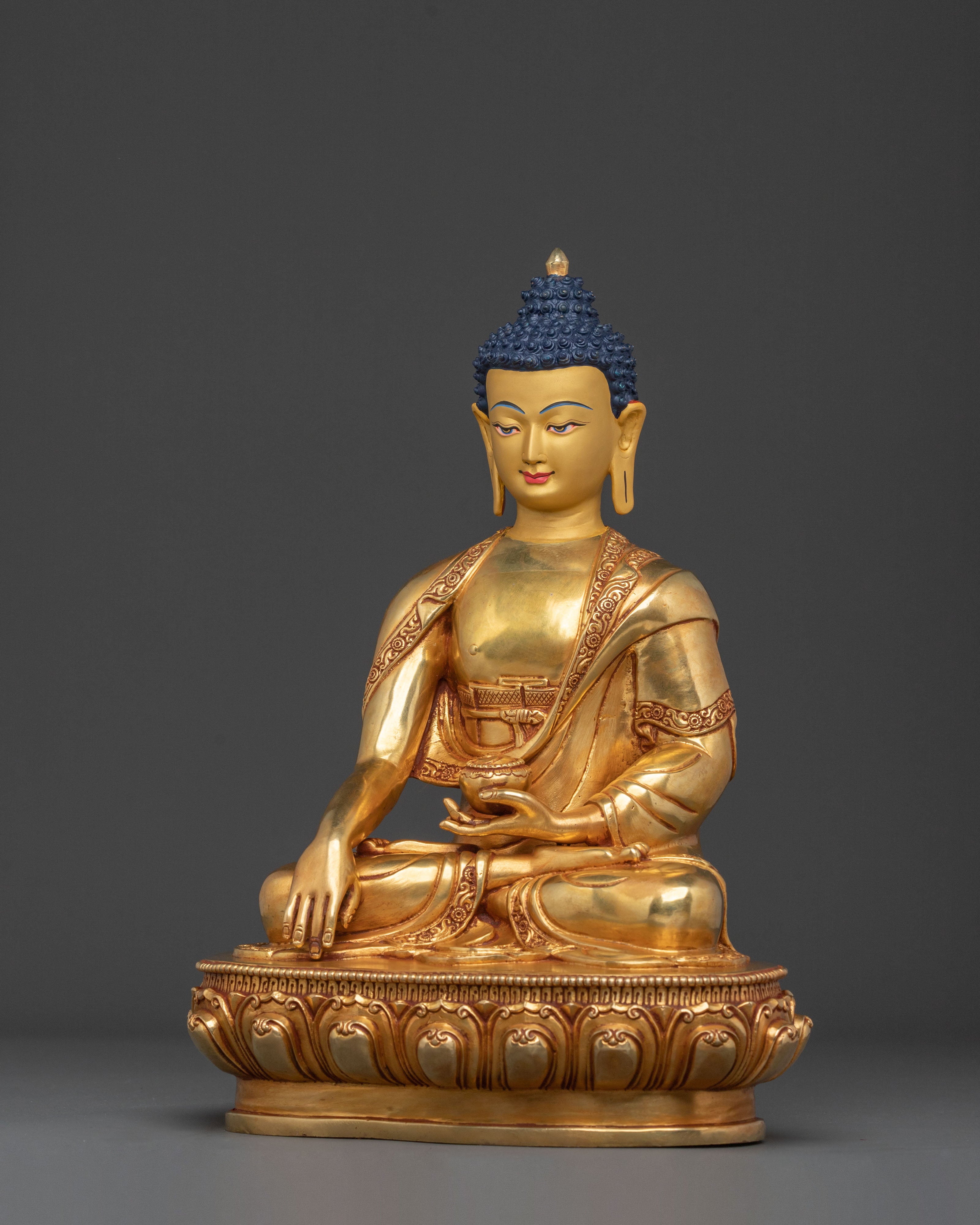 Himalayan Shakyamuni Buddha Handcrafted Sculpture