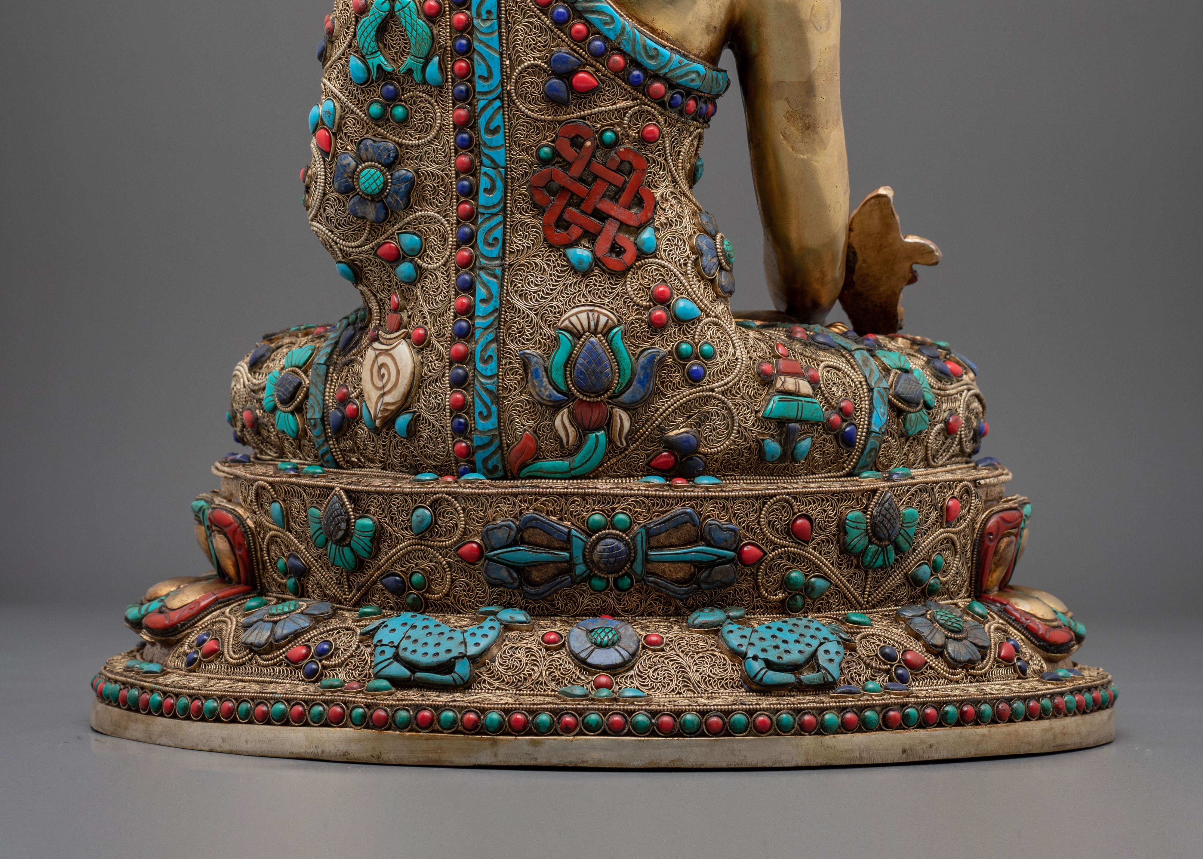 medicine buddha healing master sculpture | Symbol of Healing and Compassion