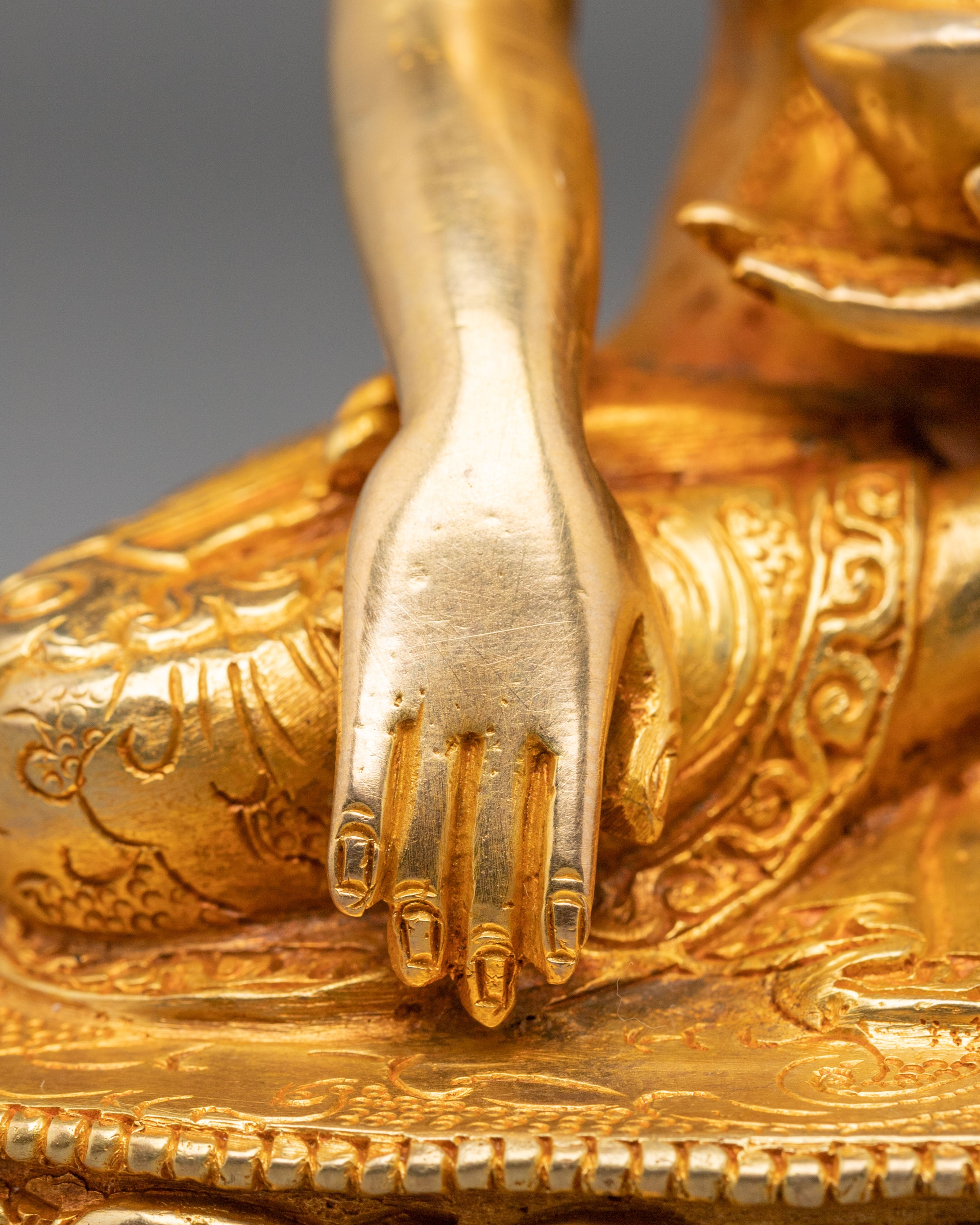 Shakyamuni Buddha Sculpture | 24K Gold Gilded