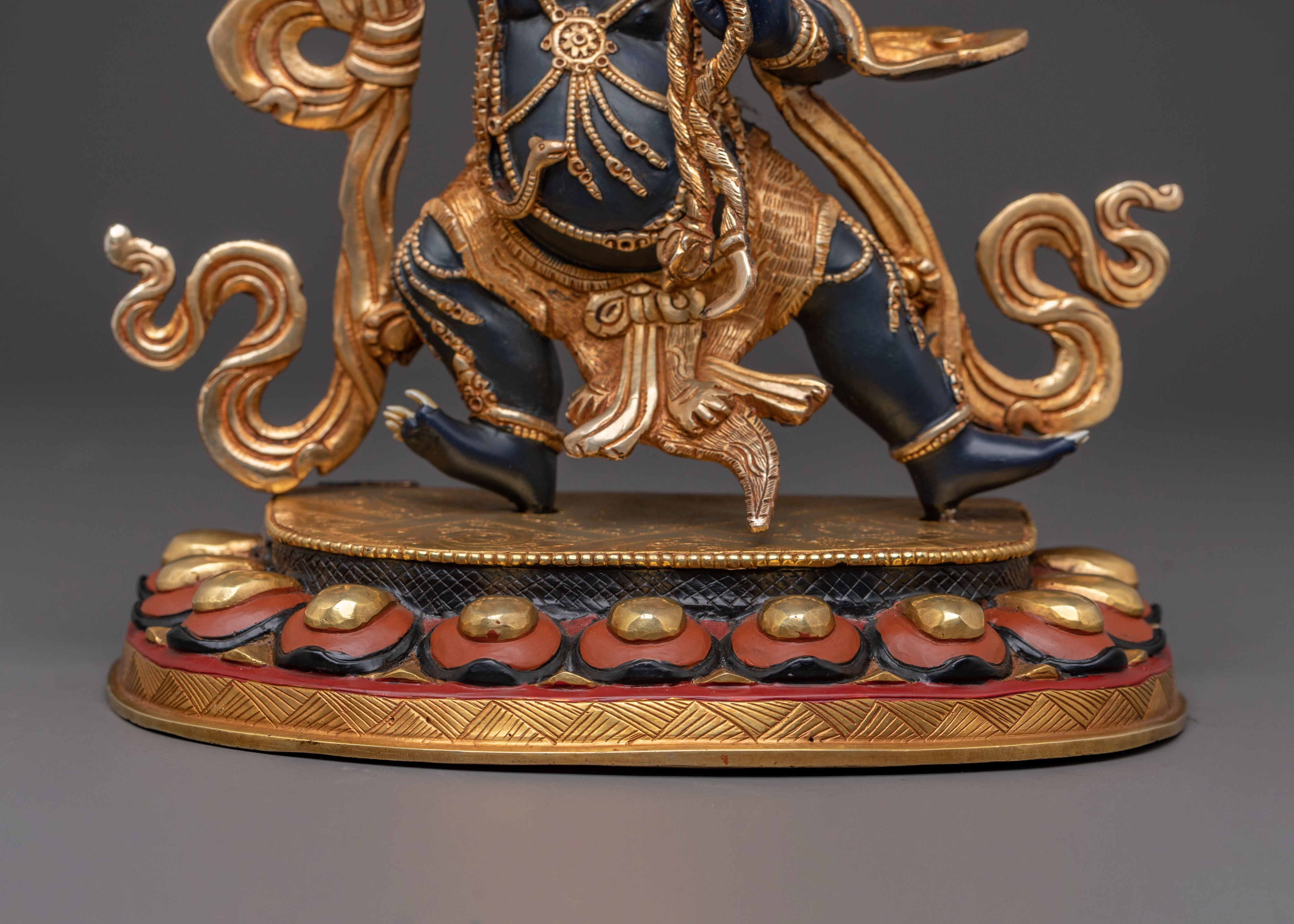 Vajrapani Buddhist Statue | Protector Deity of Strength