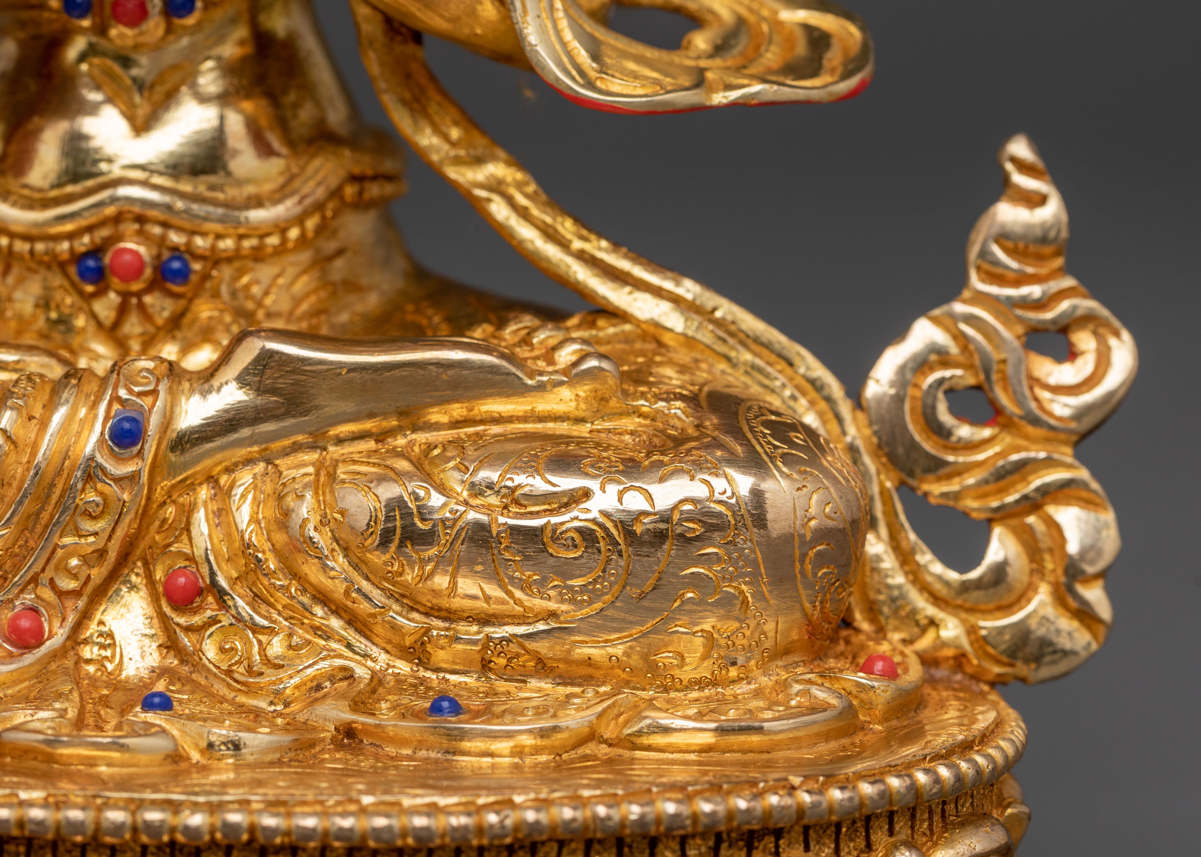 Chenrezig Beings Statue | Guardian Figure
