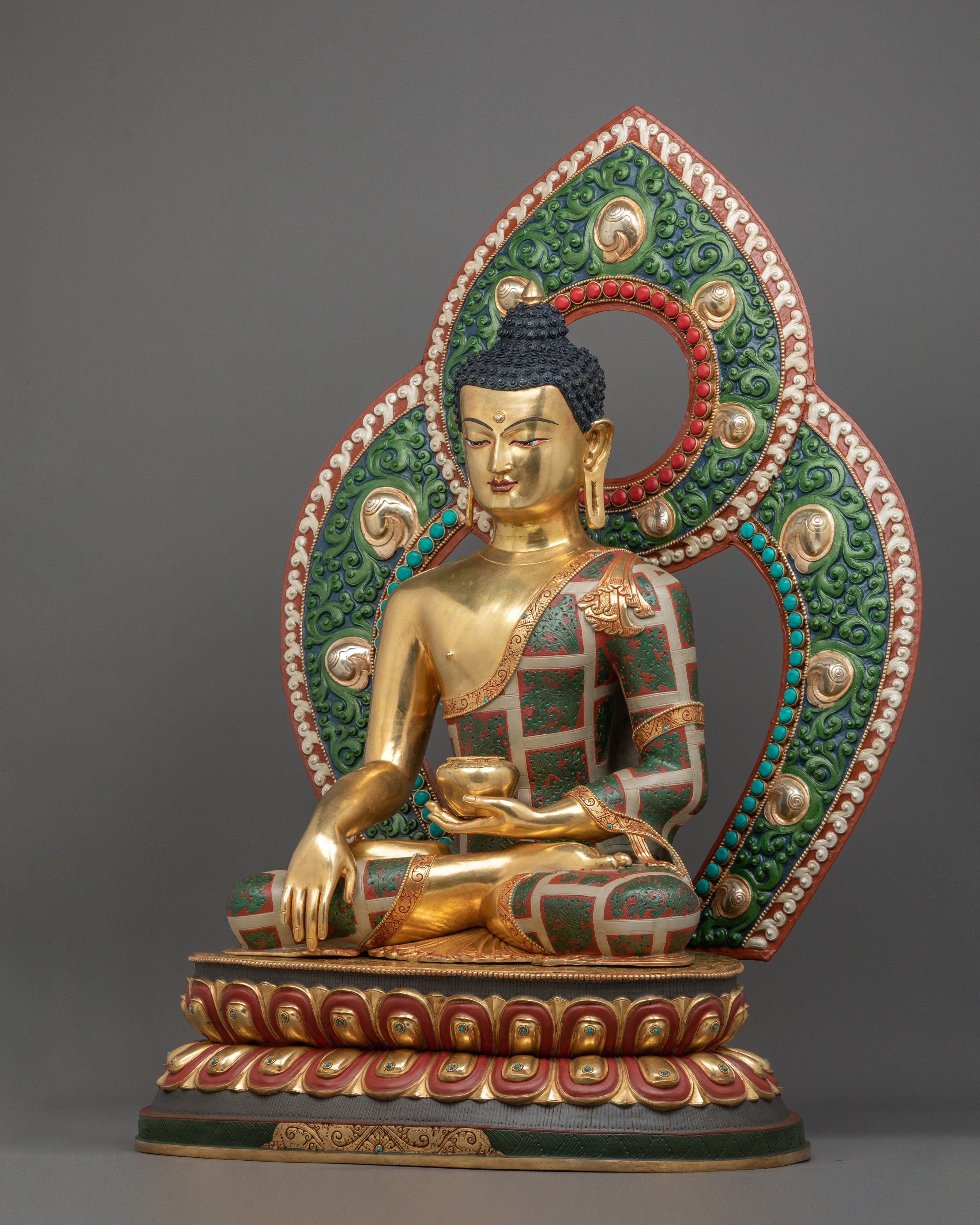 Shakyamuni Buddha Statue | 24K Gold Gilded Artistry