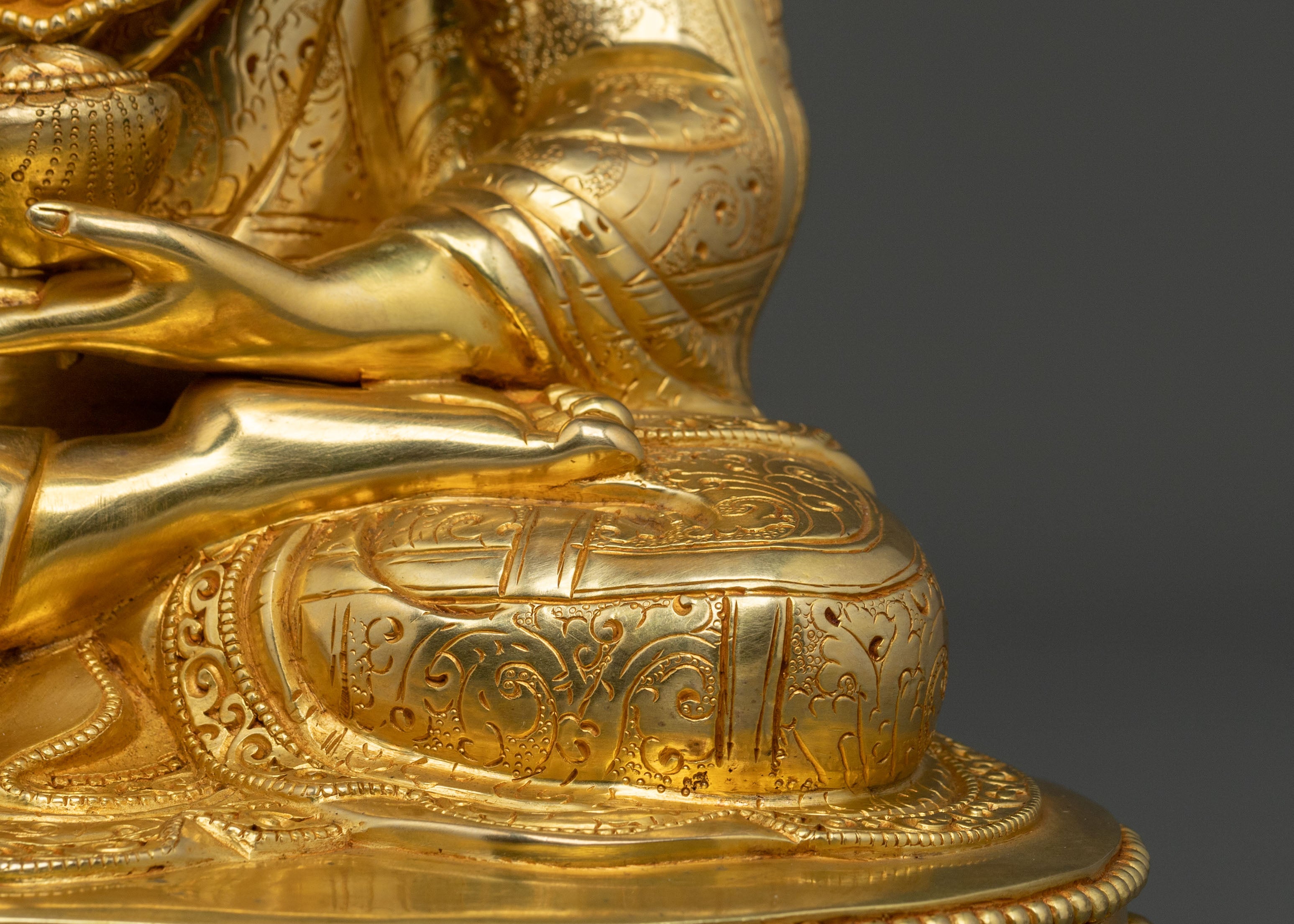 Handcrafted Crown Shakyamuni Buddha Spiritual Sculpture