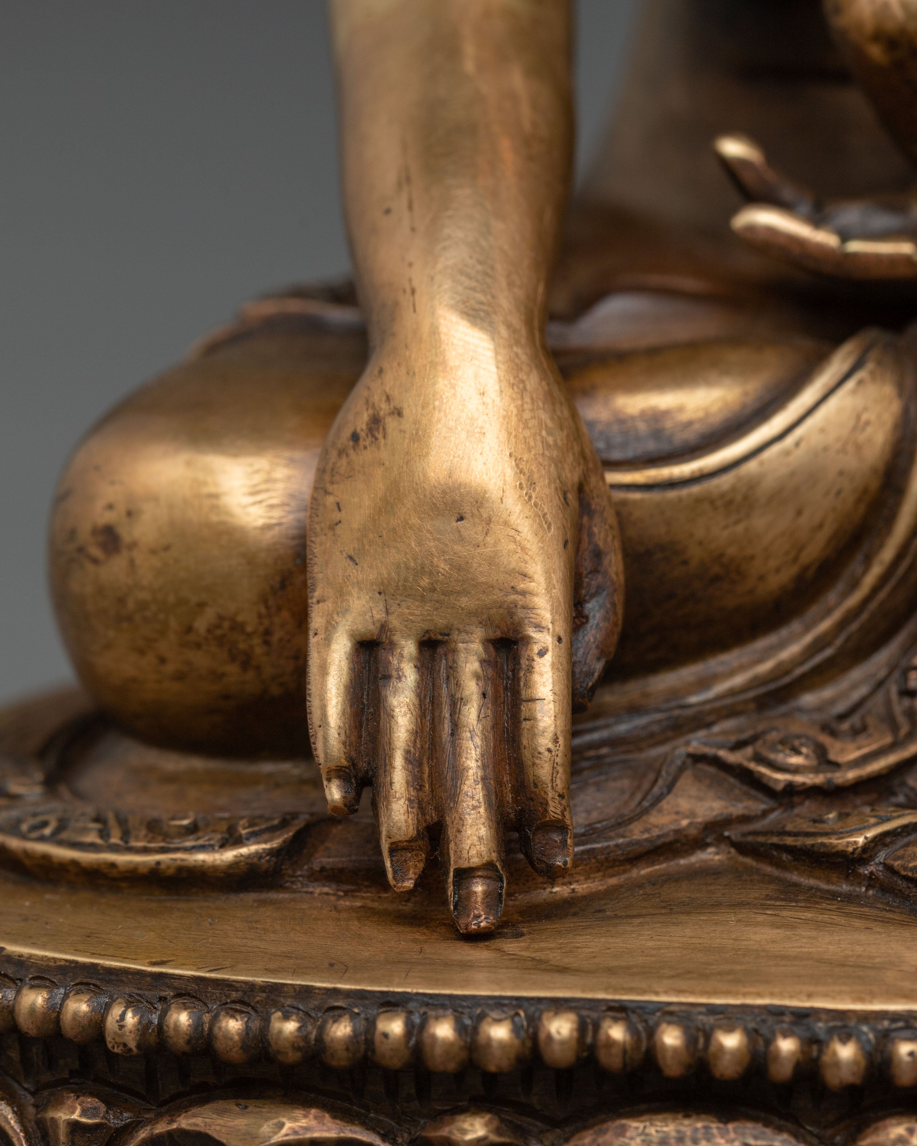Crown Shakyamuni Buddha Altar Decoration Statue | Buddhist Altar Decoration