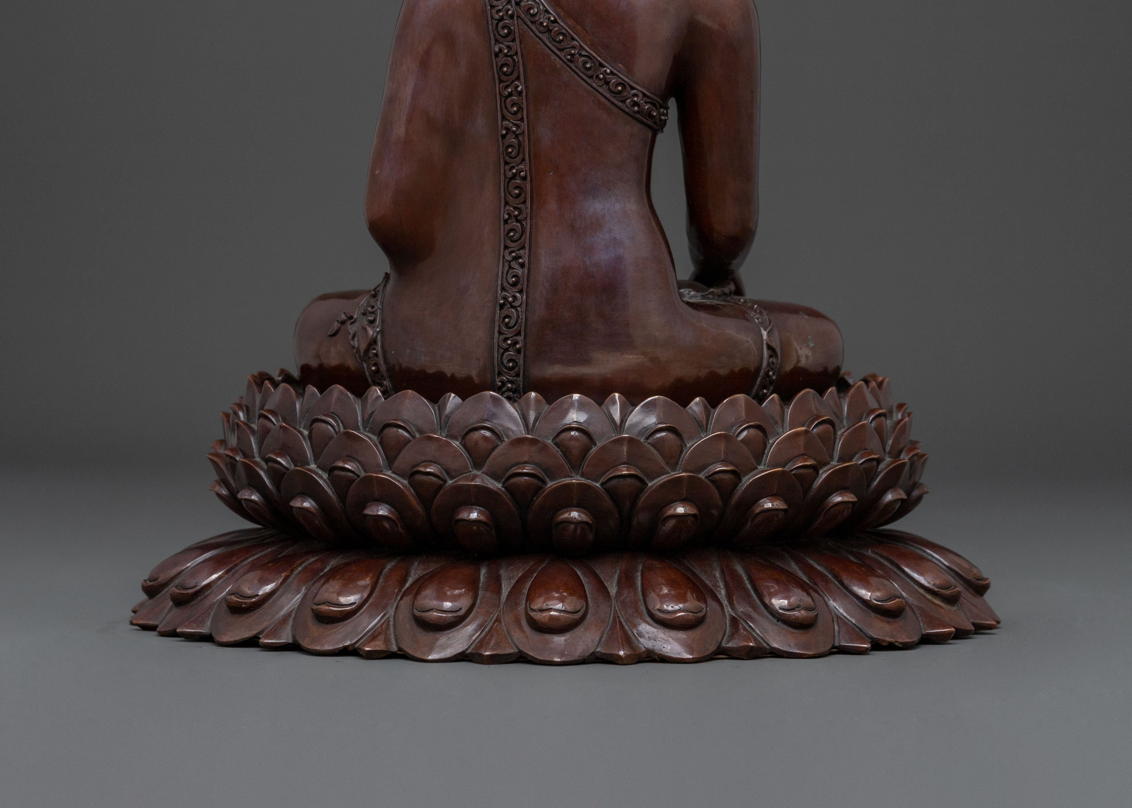 Shakyamuni Buddha Statue Seated on Lotus | Altar Decor