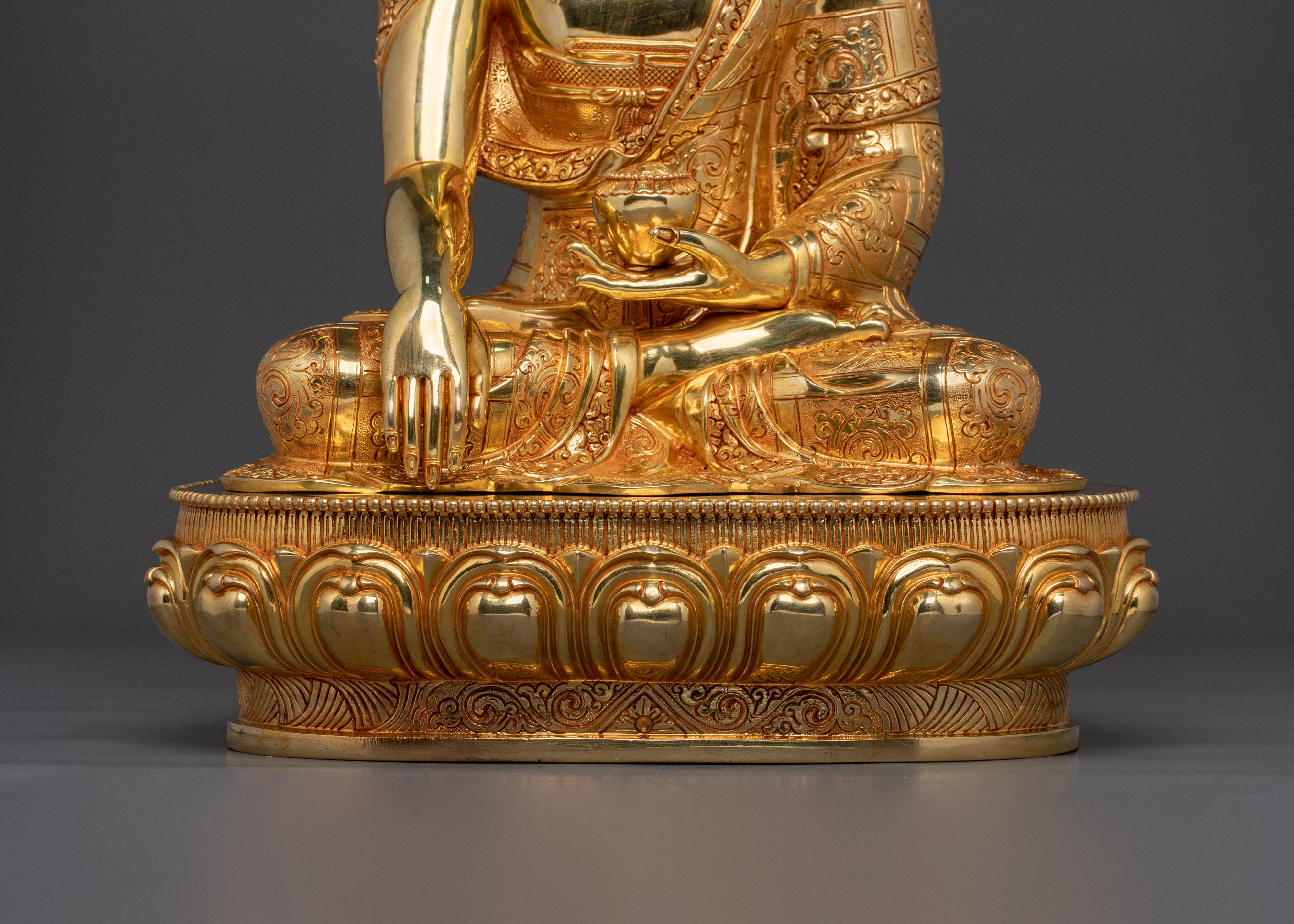 Tibetan Shakyamuni Buddha Fire Gold Gilded Statue