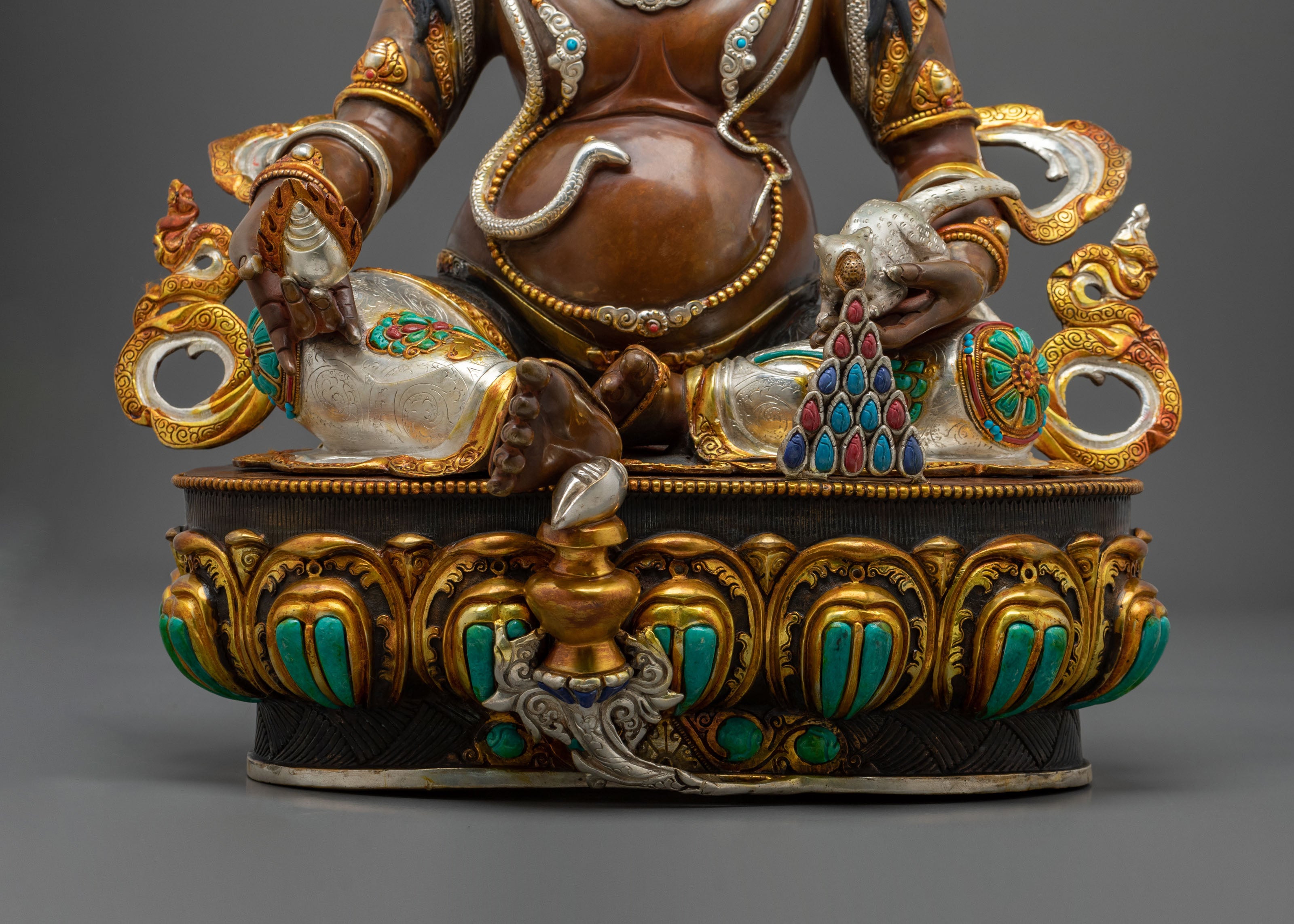 Traditional Dzambhala Wealth Deity Statue | Guardian of Prosperity