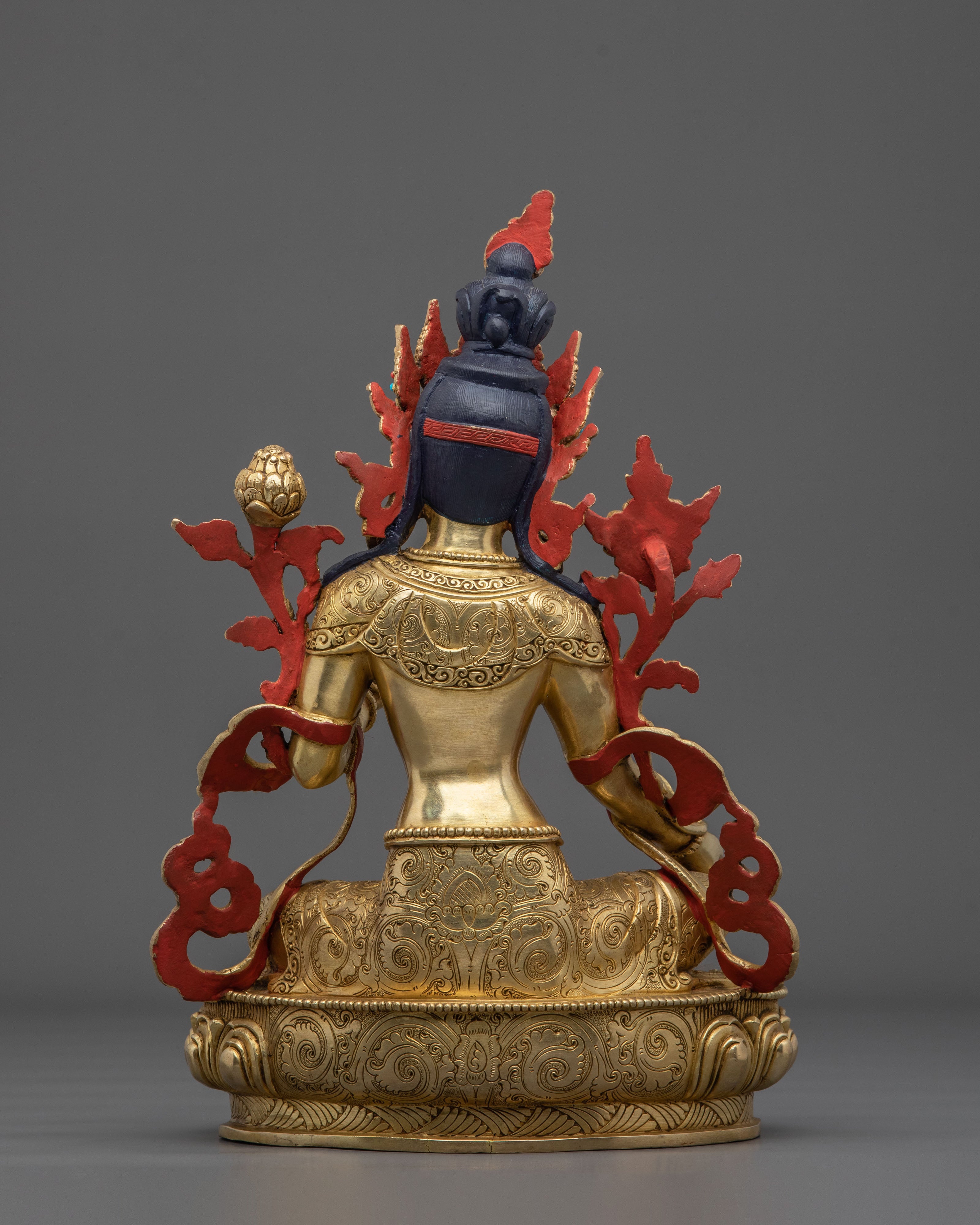Green Tara Statue: Embodiment of Fearless Compassion