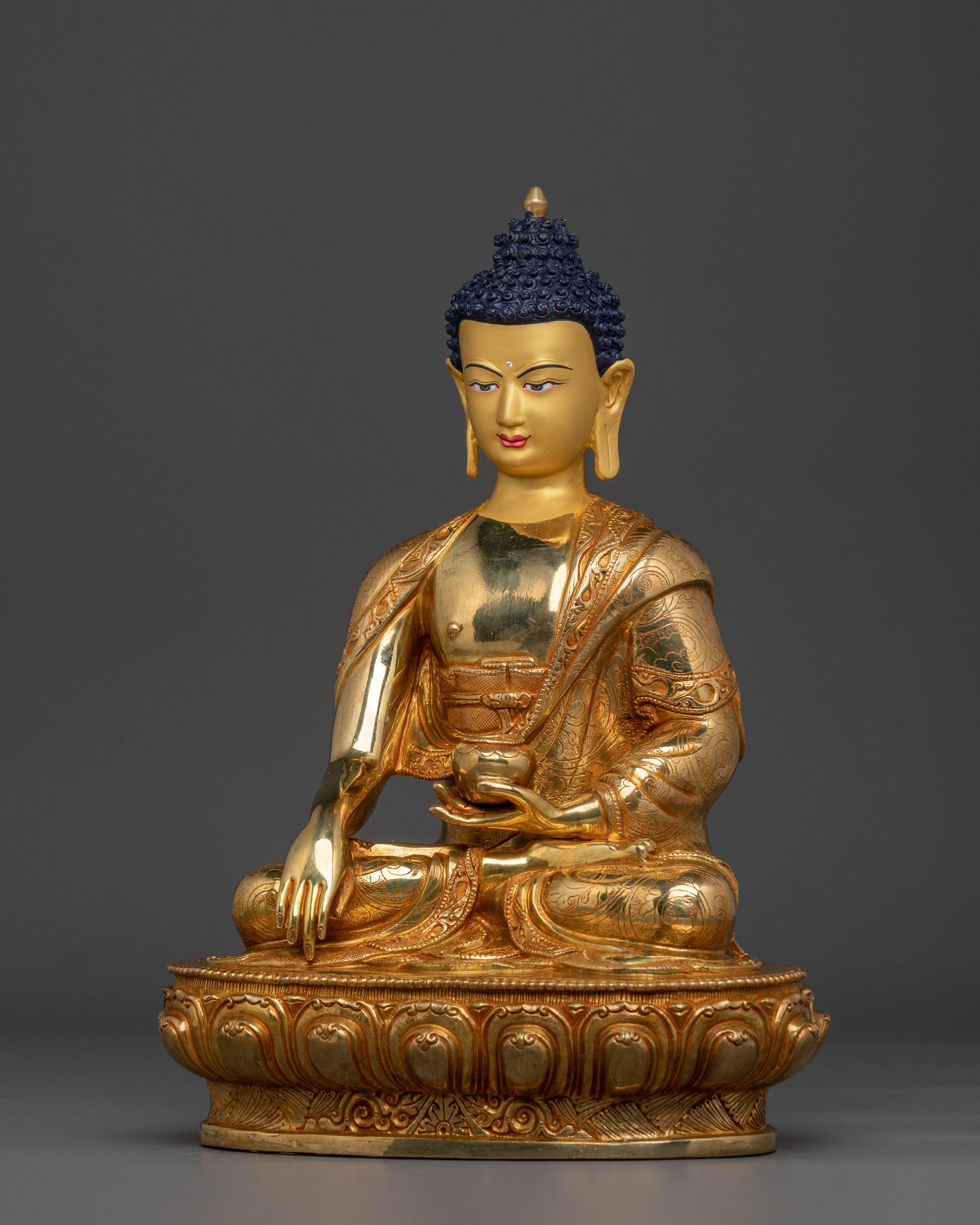 Handcrafted Shakyamuni Buddha Statue | Home Decor