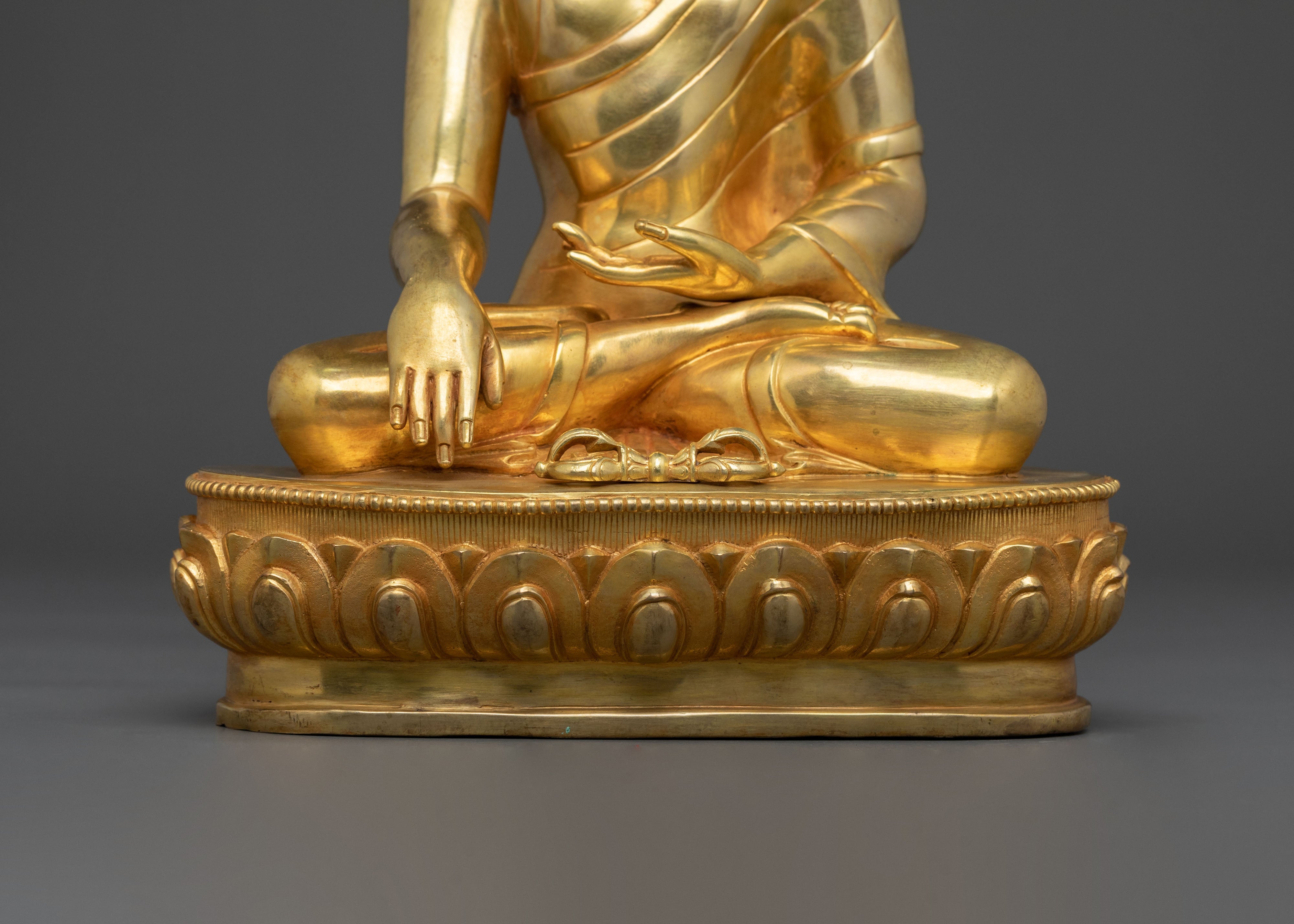 Traditional Jigten Sumgon Statue | Meditation Decor