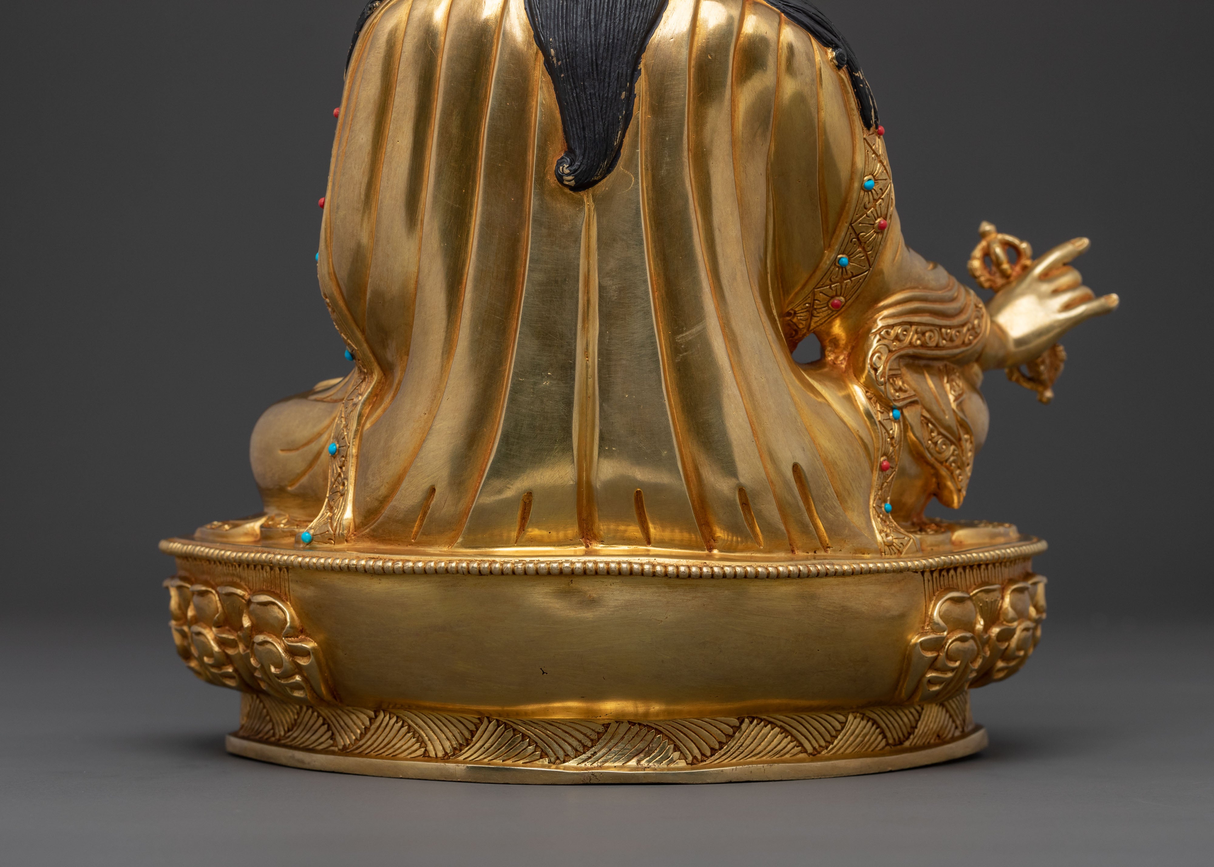 Guru Rinpoche Buddhist Teacher Statue | Tibetan Altar Decor
