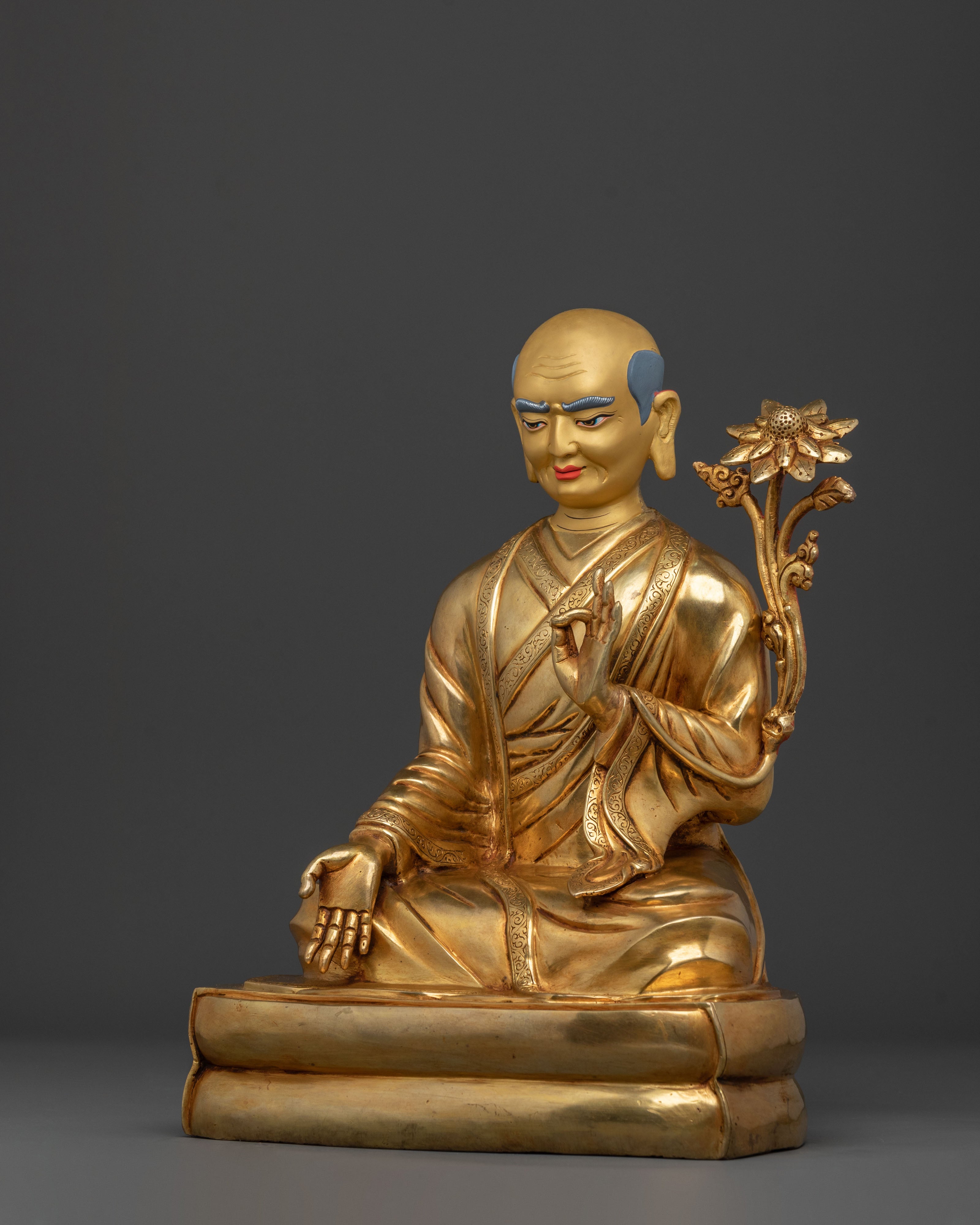 Sachen Kunga Nyingpo Statue | Dharma Master