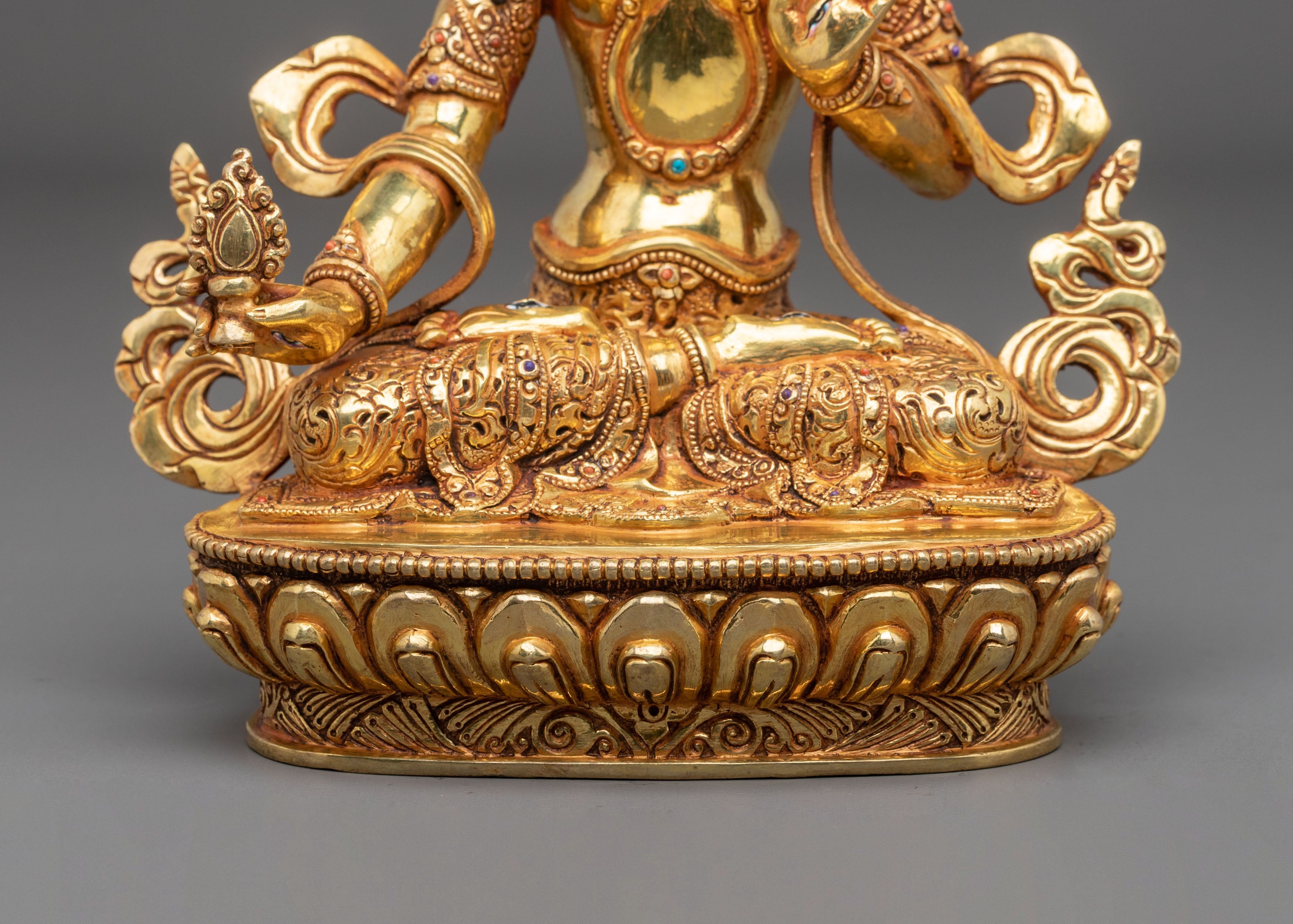 Goddess Dukar Sacred Statue | Tibetan Buddhist Figurine