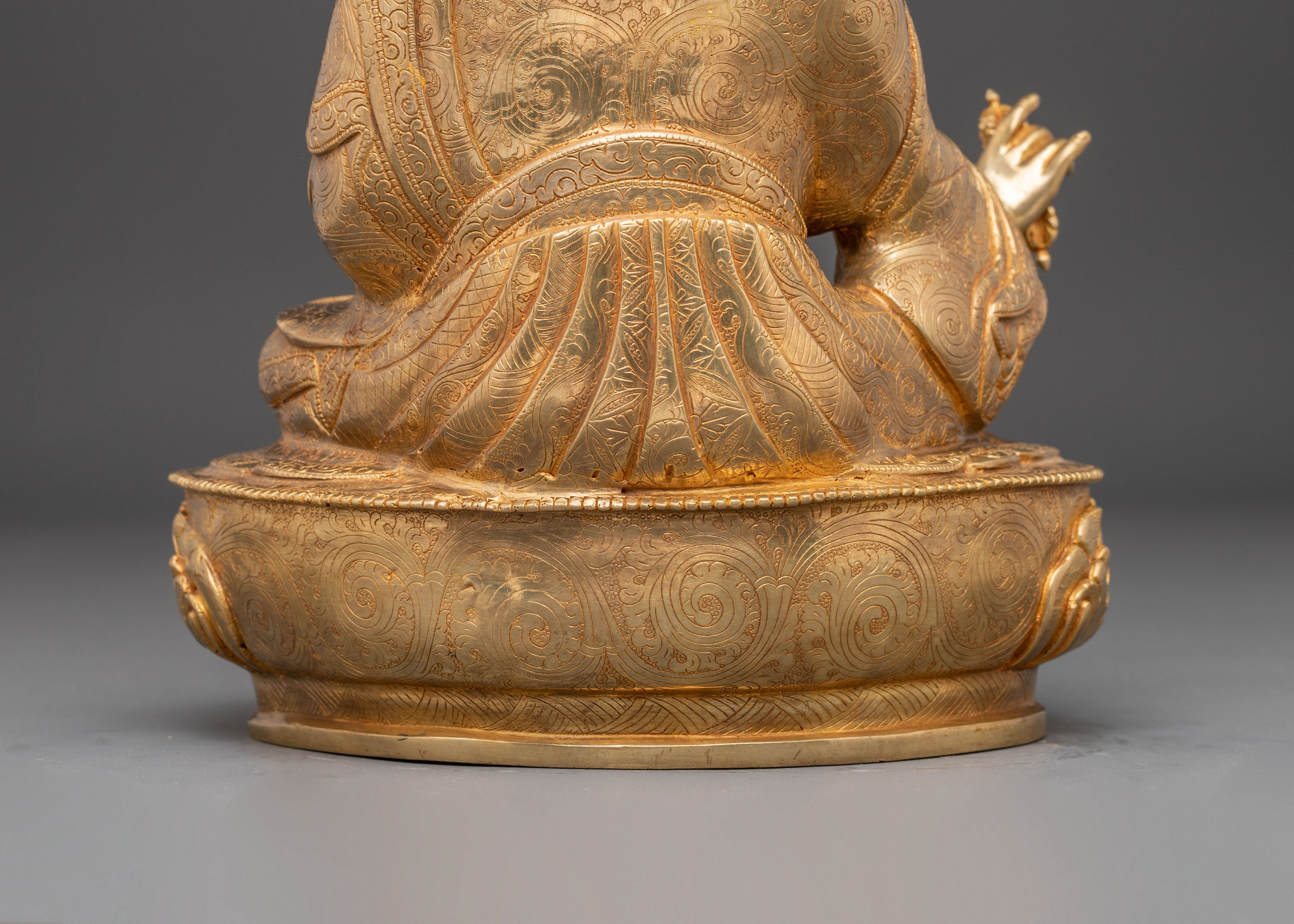 Guru Rinpoche Statue: The Lotus-Born Master | Precious Guru Padmasambhava
